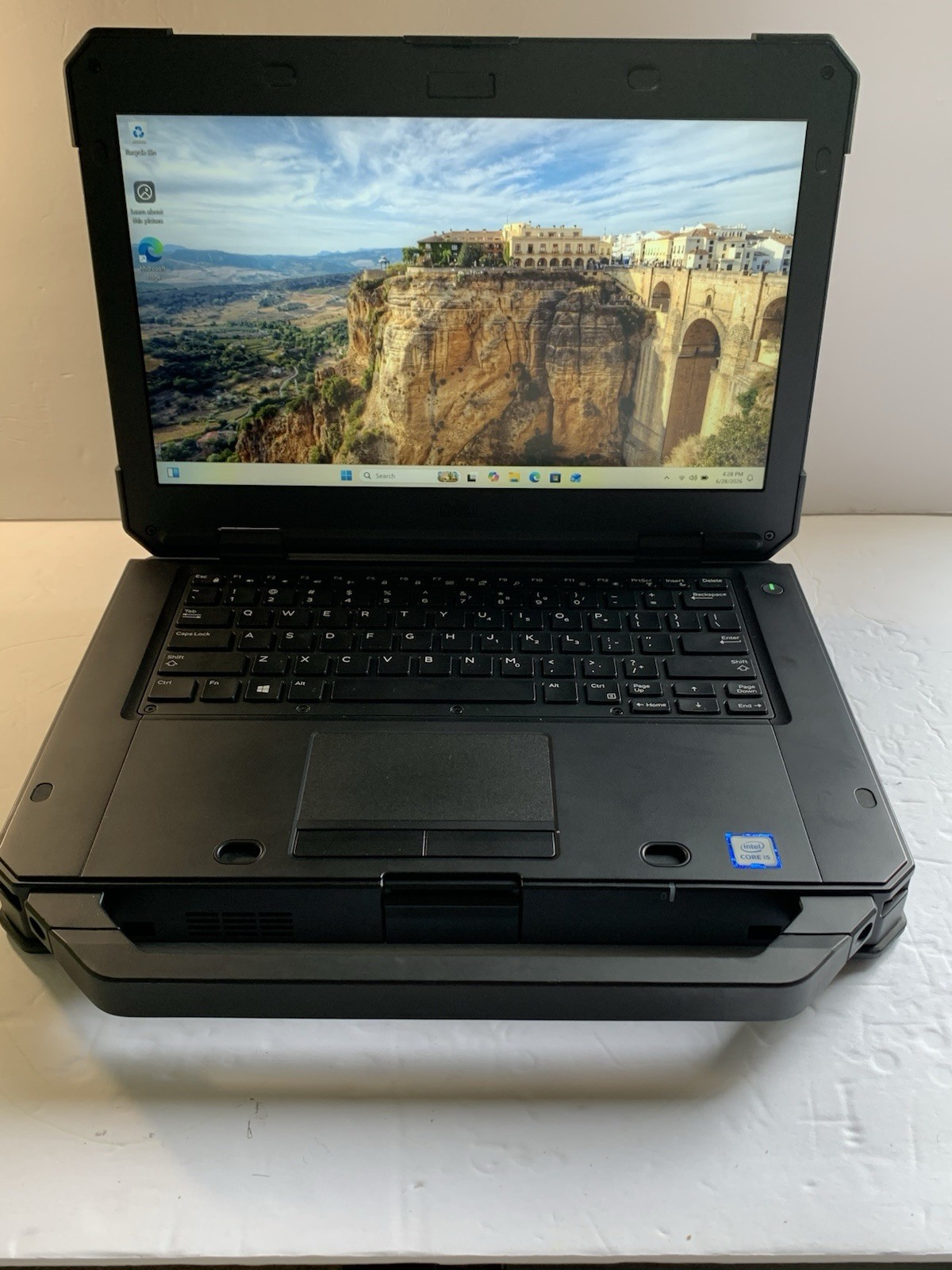 Dell Latitude 5424 Rugged 14" Core i5-8350U 1.70 GHZ 16 GB RAM 256GB SSD Good