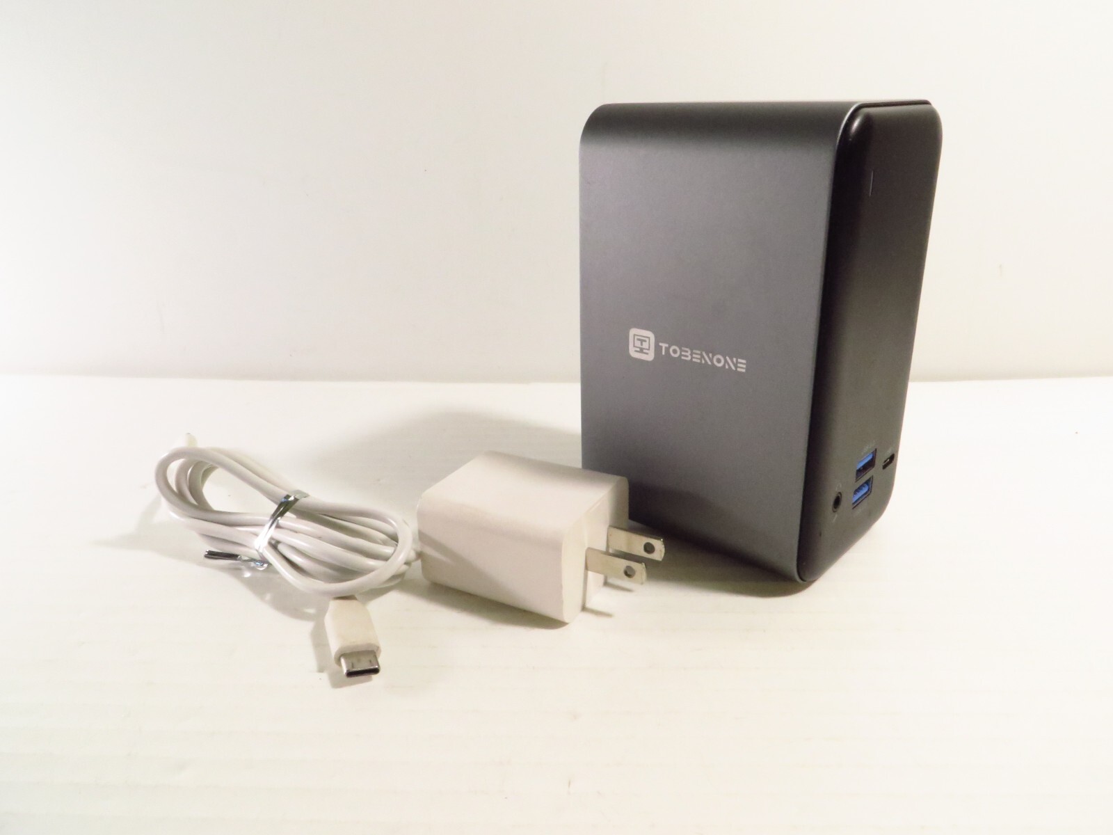 Tobenone UDS-018 USB C Docking Station Dual Monitor 13-in-1 Laptop Dock