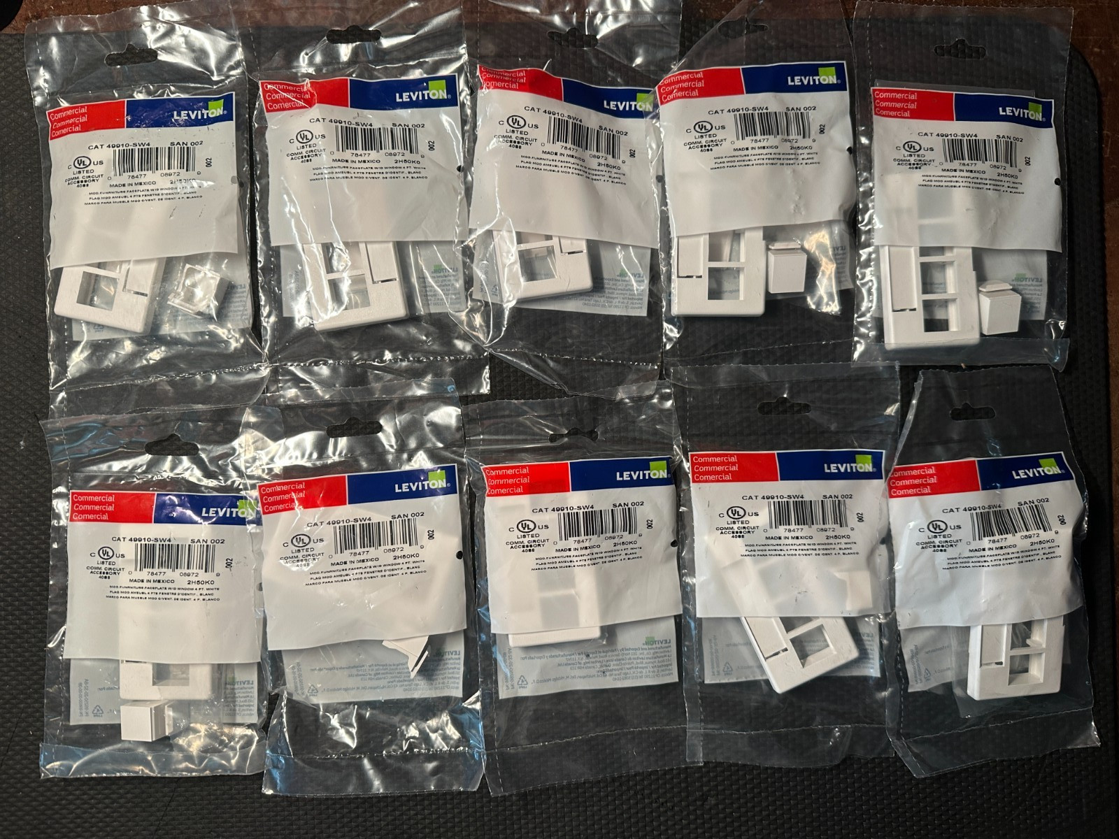 Lot of 10 Leviton 49910-SW4 White 4-Port Furniture Faceplates w/ ID Window NEW