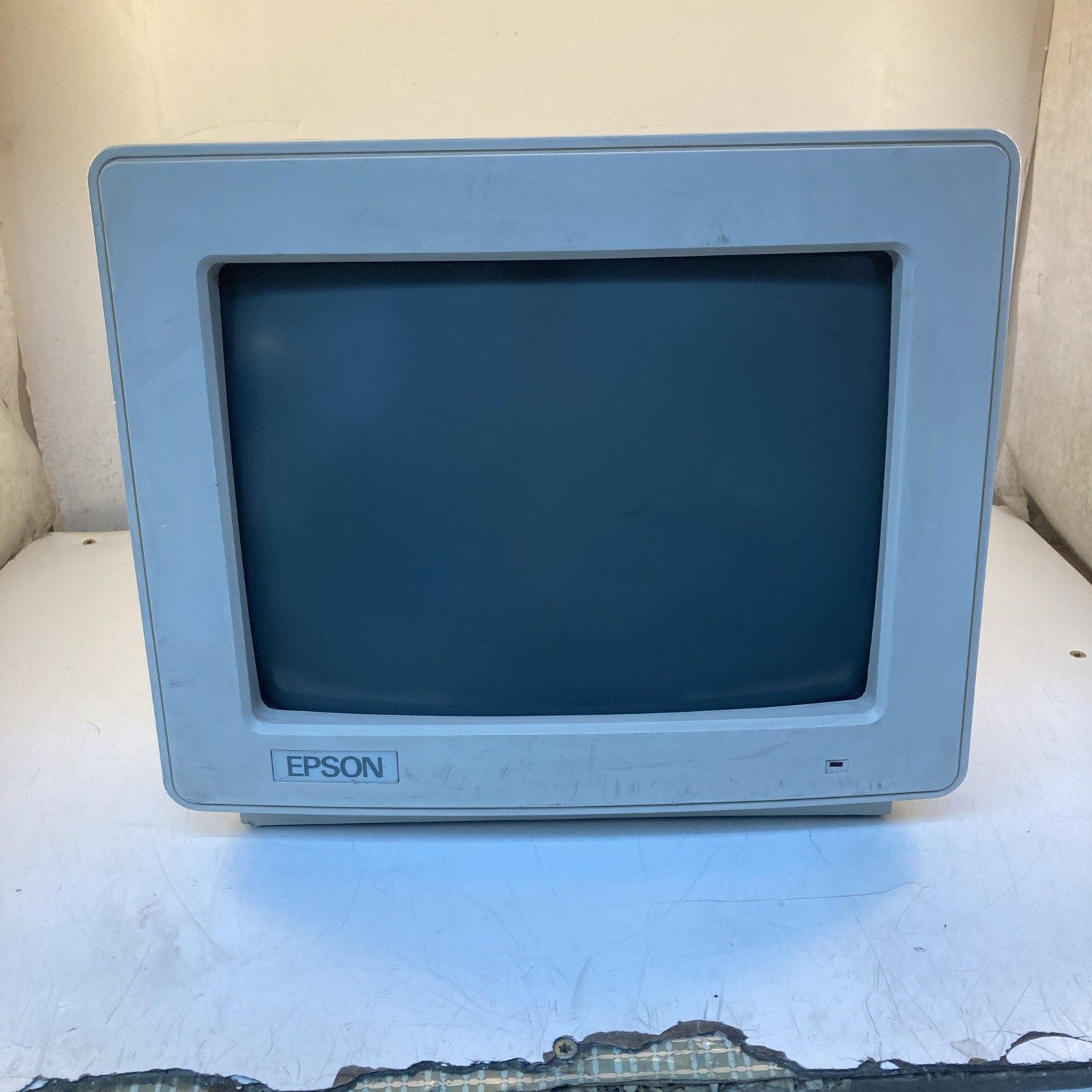 EPSON MBM-2095-E  VINTAGE MONITOR RETRO-TESTED / WORKING (WSA76)