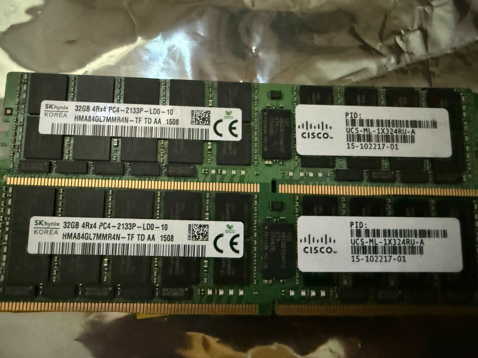 Lot of 10-SK Hynix 32GB 4Rx4 PC4-2133P-LD0 Server RAM