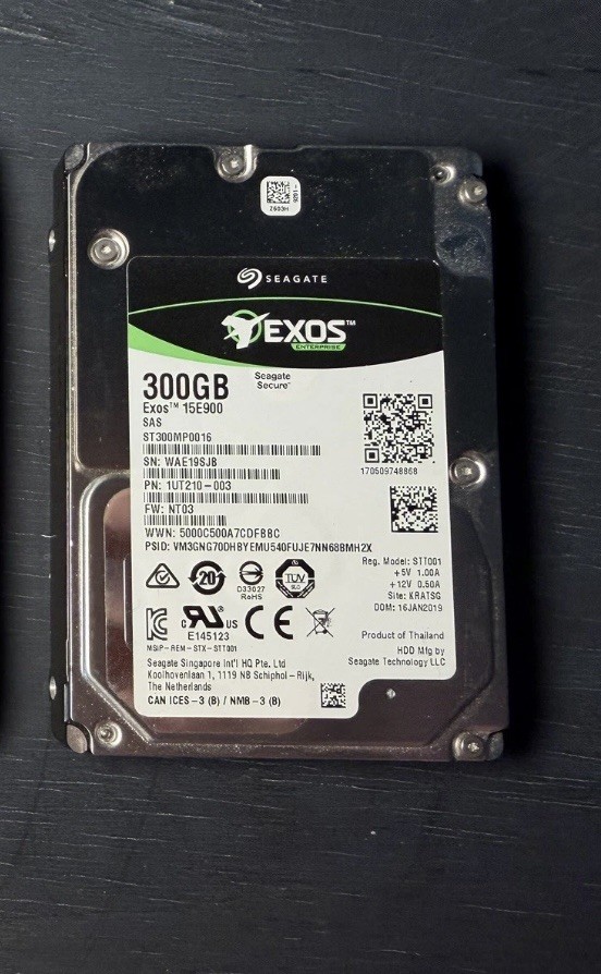 Seagate EXOS Enterprise 300GB EXOS 15E900 2.5 in. drive - 