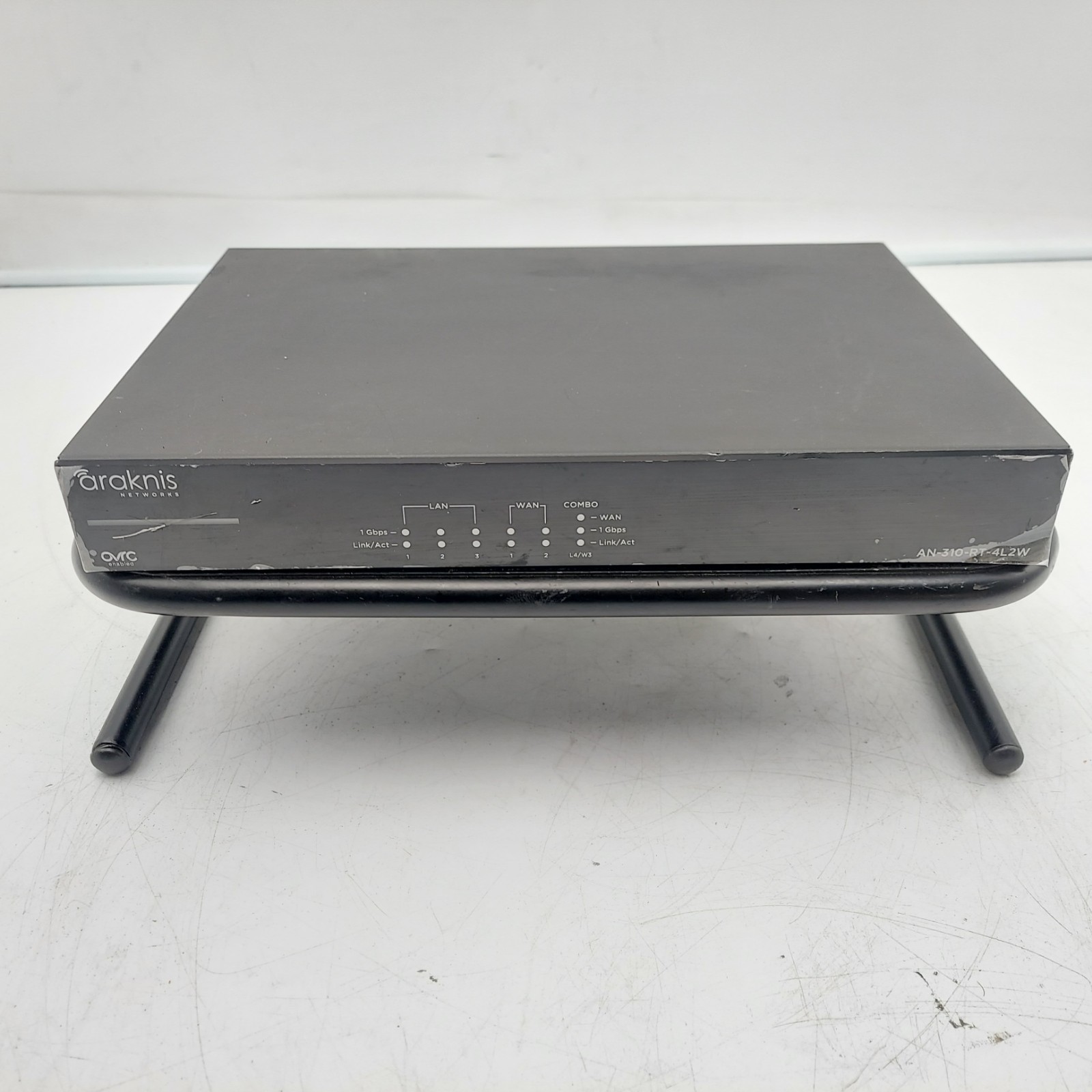 Araknis AN-310-RT-4L2W Dual WAN Gigabit VPN Router Firewall