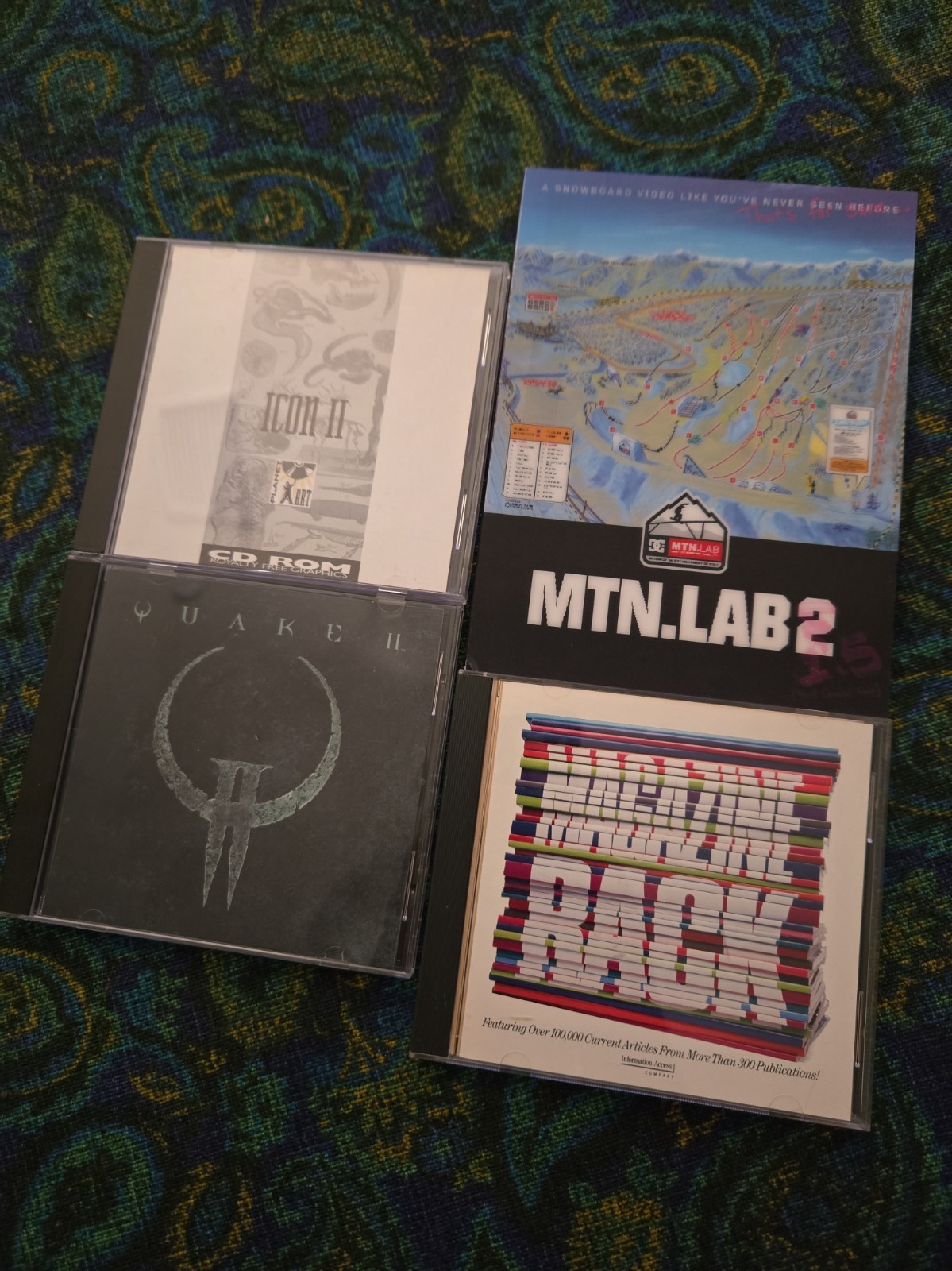Vintage 1990s PC CD-ROM Lot of 4 - Quake II, Mtn.lab 2,Icon II, Magazine Rack...