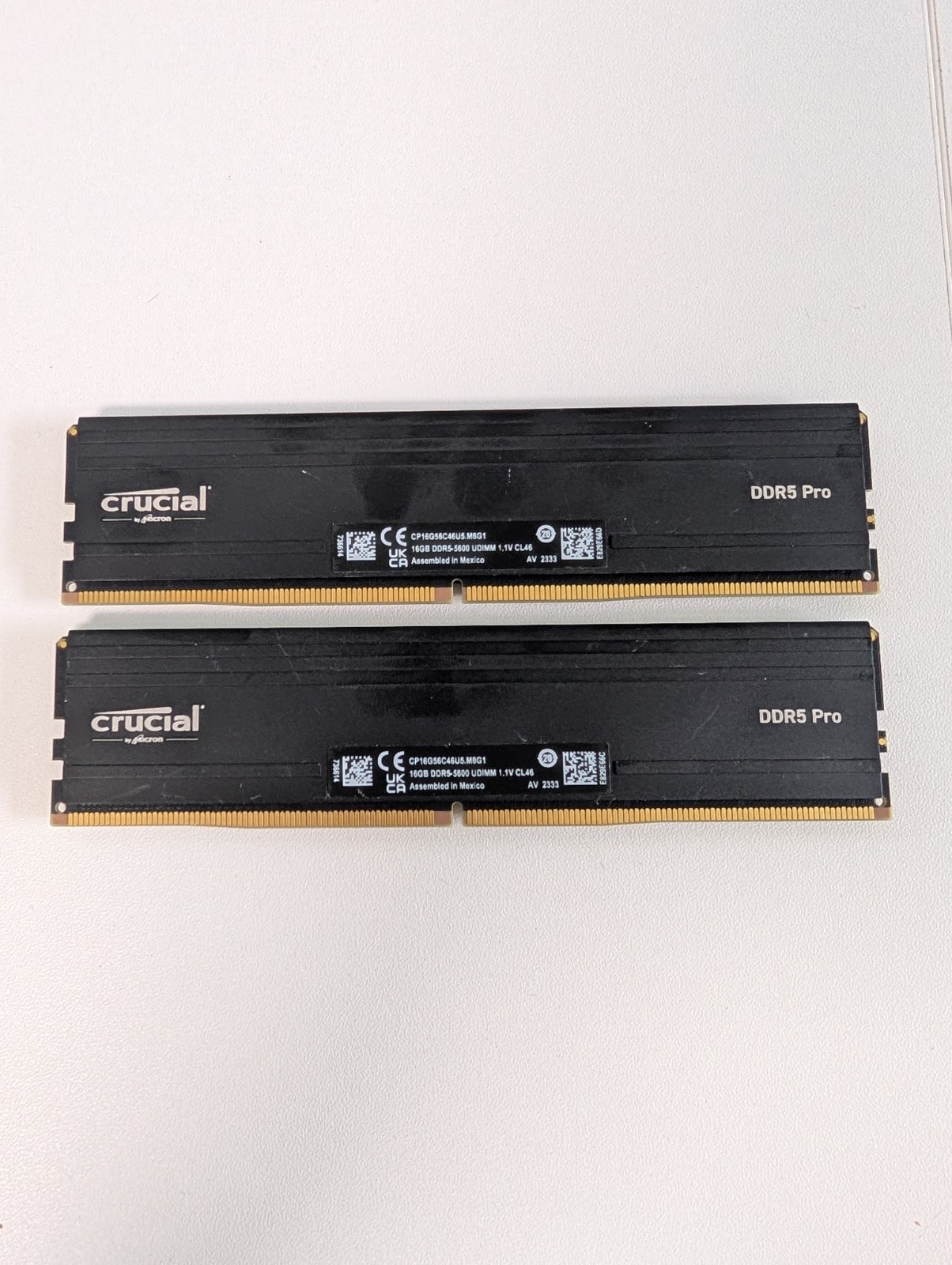Crucial Pro 32GB 2x16GB DDR5 5600 CL46 XMP EXPO UDIMM Desktop RAM
