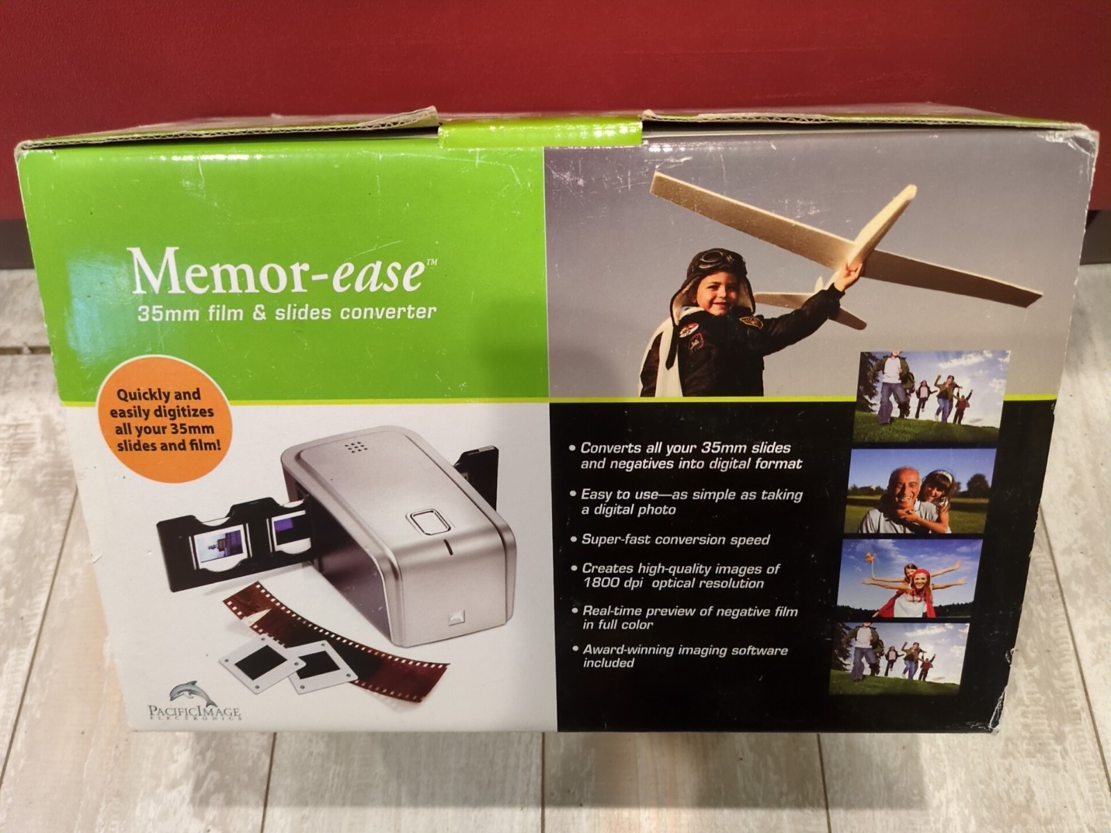 Pacific Image Memor-ease 35mm Film & Slide Converter Scanner/ Brand New.