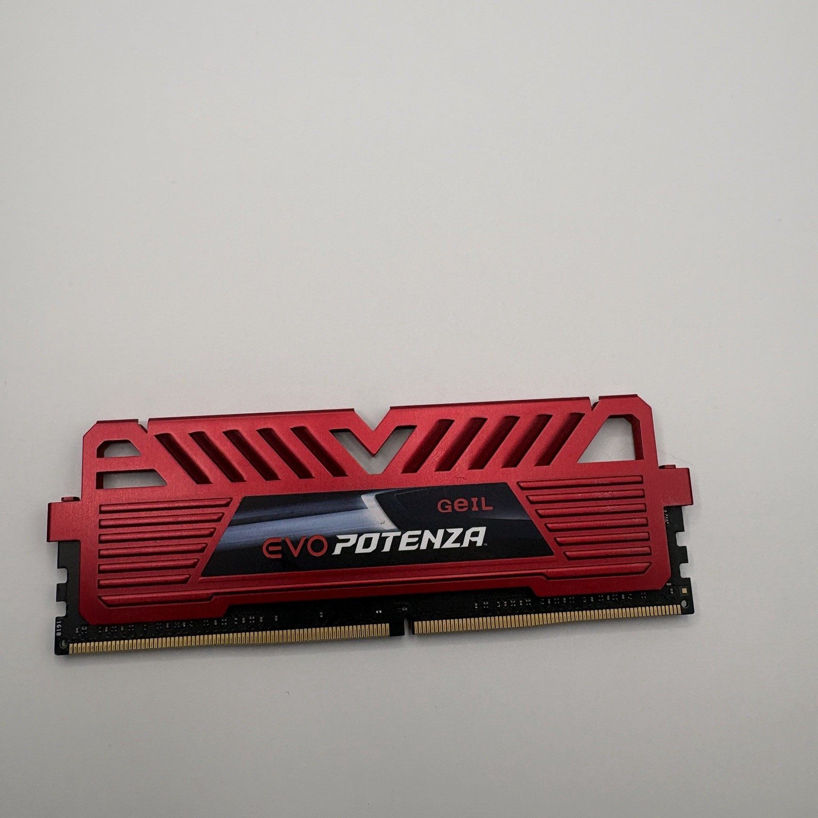 Geil EVO Potenza GPR48GB2400C16S 8GB PC4-19200 DDR4 Desktop Memory RAM
