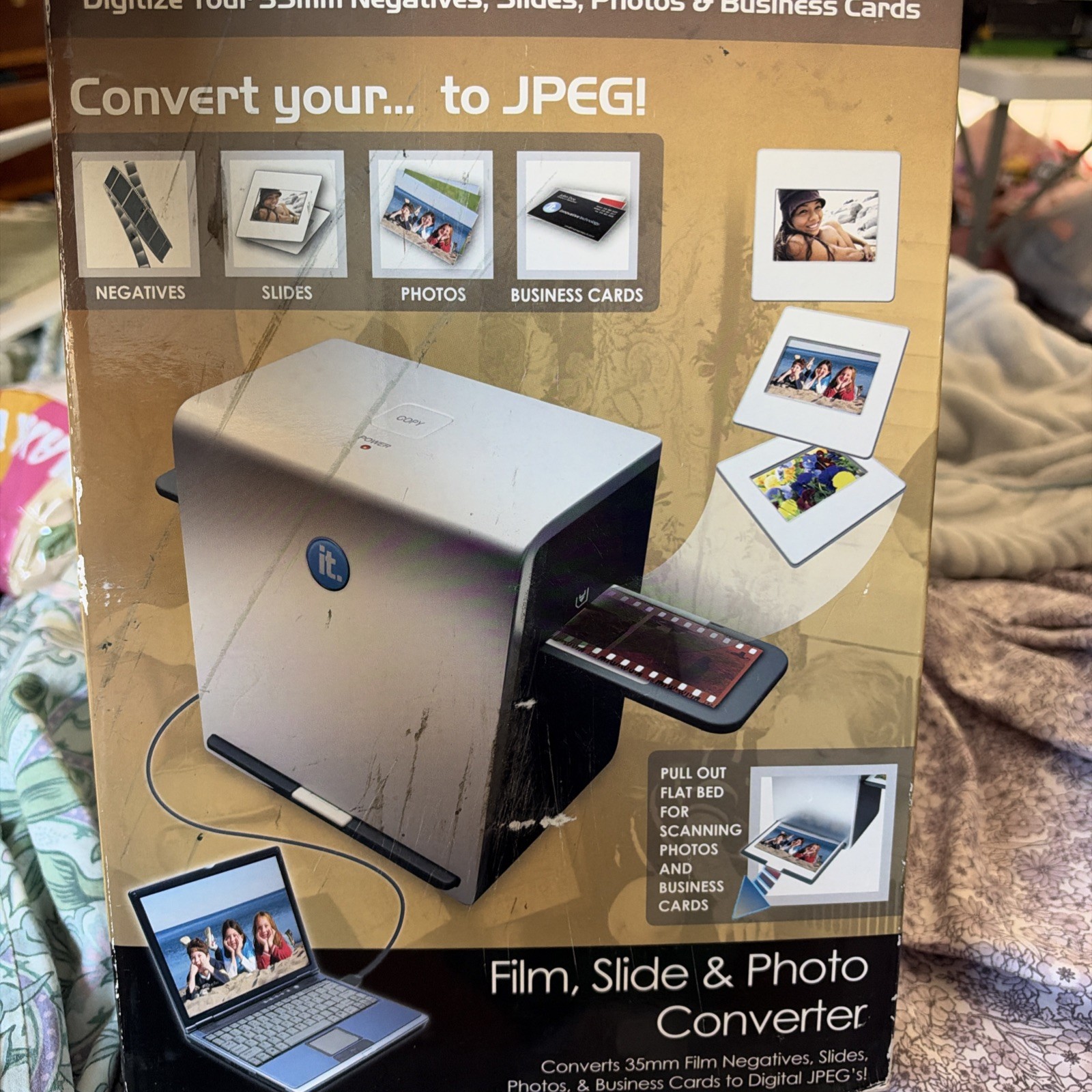 Brand New Innovative Technology 35mm Negative Film and Slide Converter to PC