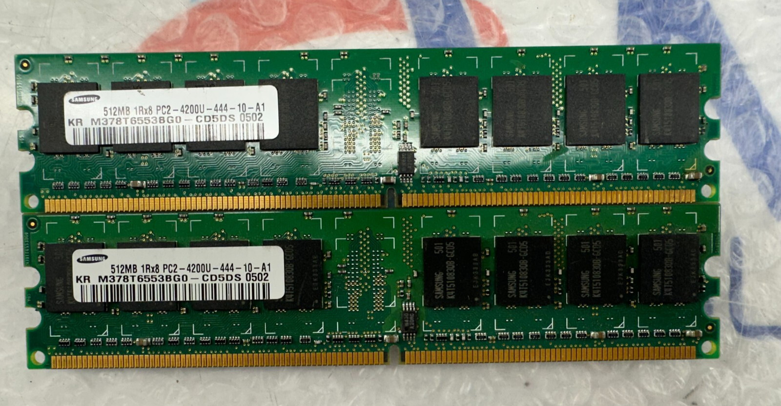 512MB X2 Samsung M378T6553BG0-CD5DS 1GB 1Rx8 PC2-4400U-444-10-A1 Memory