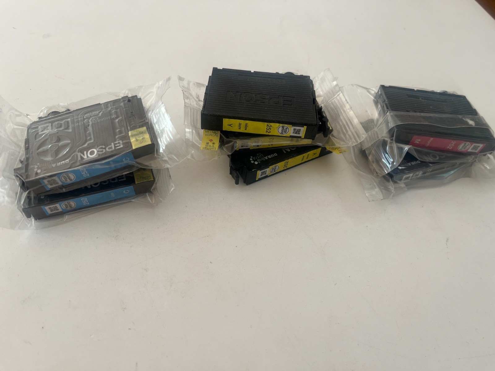 Five Sealed Epson 252 Durabrite Ultra Ink Cartridges Cyan Yellow Magenta and Two