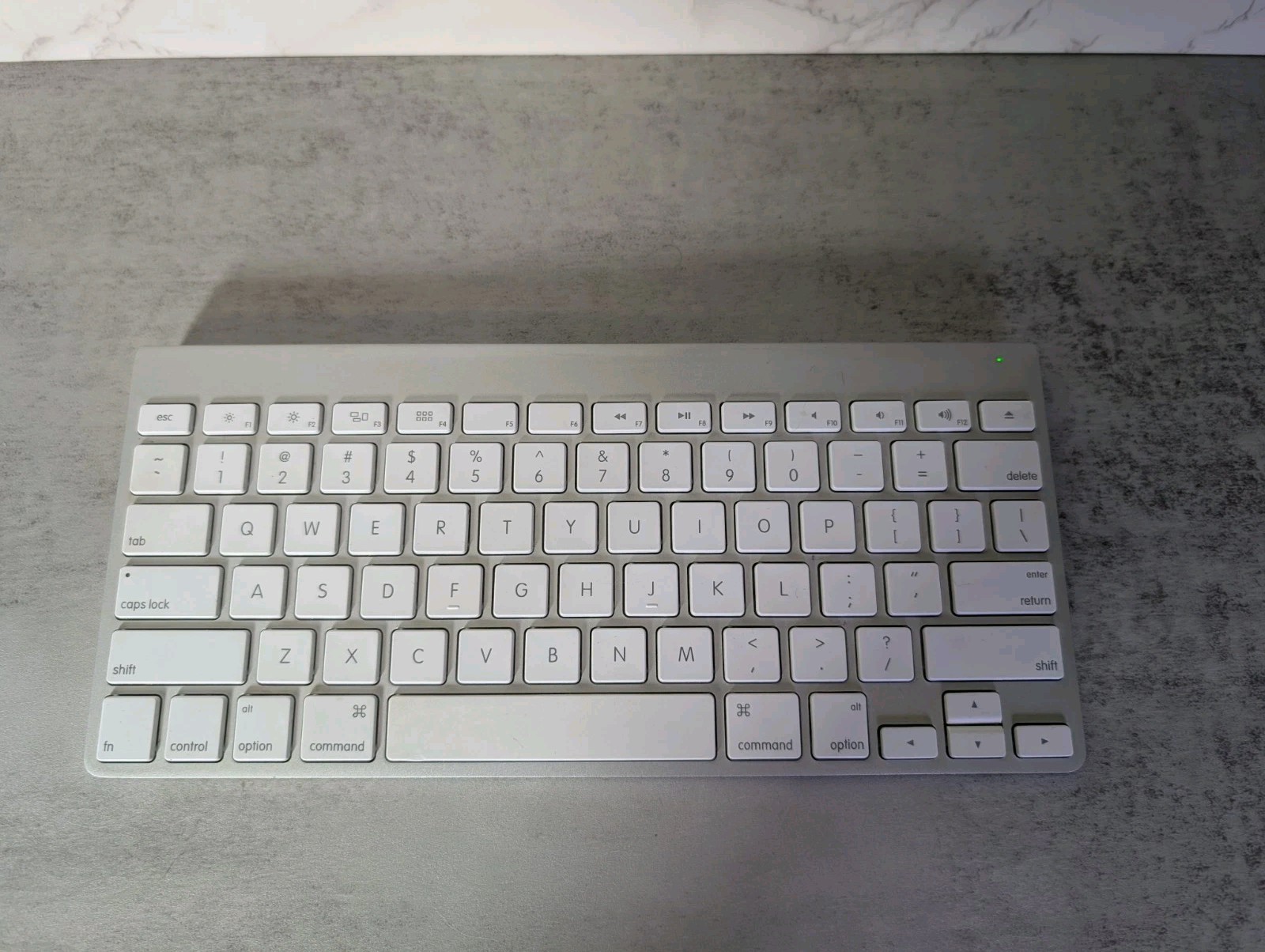 TESTED Apple A1314 Wireless Bluetooth Keyboard Slim Aluminum Mac iMac MacBook