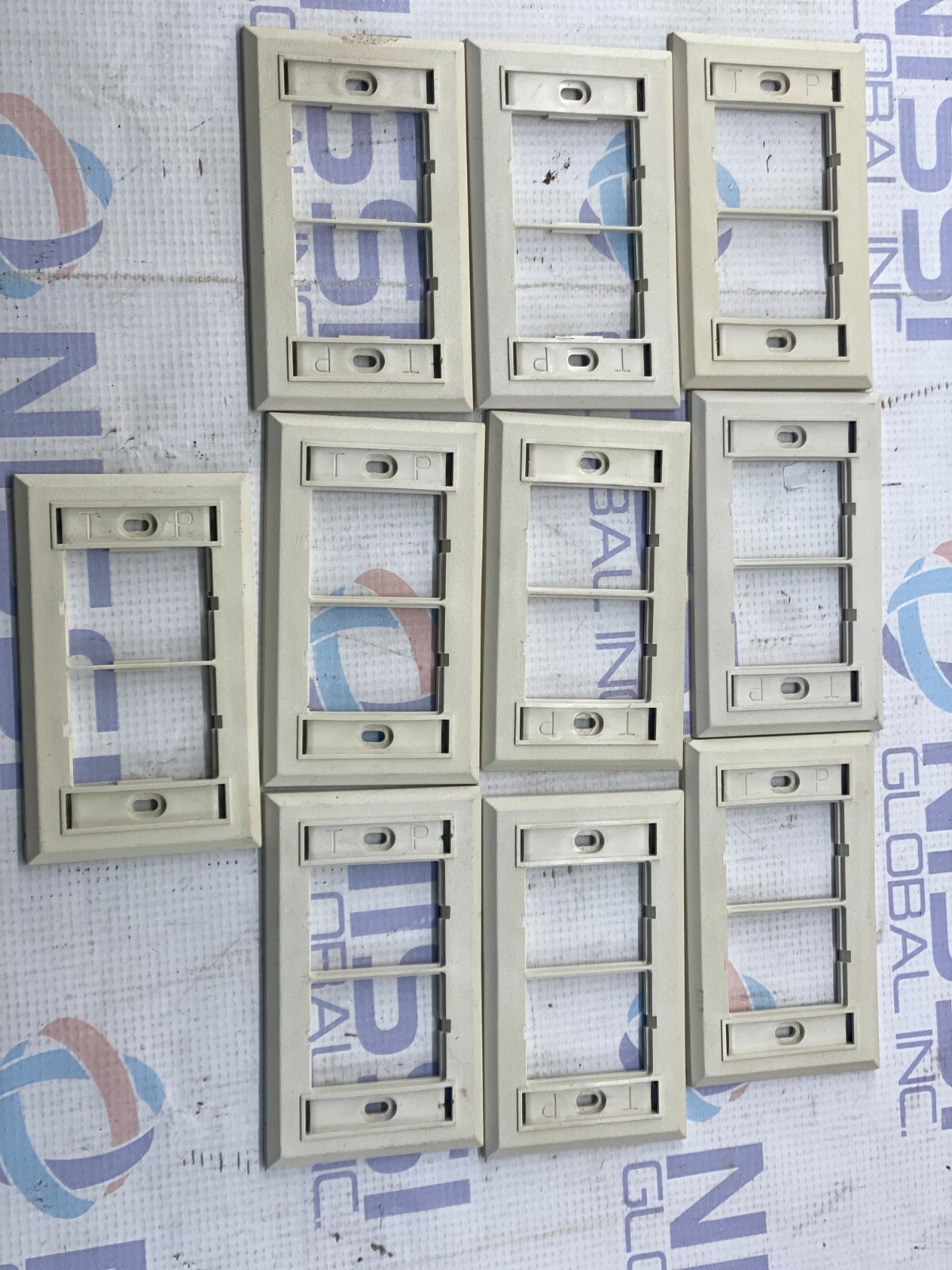 10pcs SIEMON CT4-FP-02  CT Single Gang Faceplate for CT Couplers