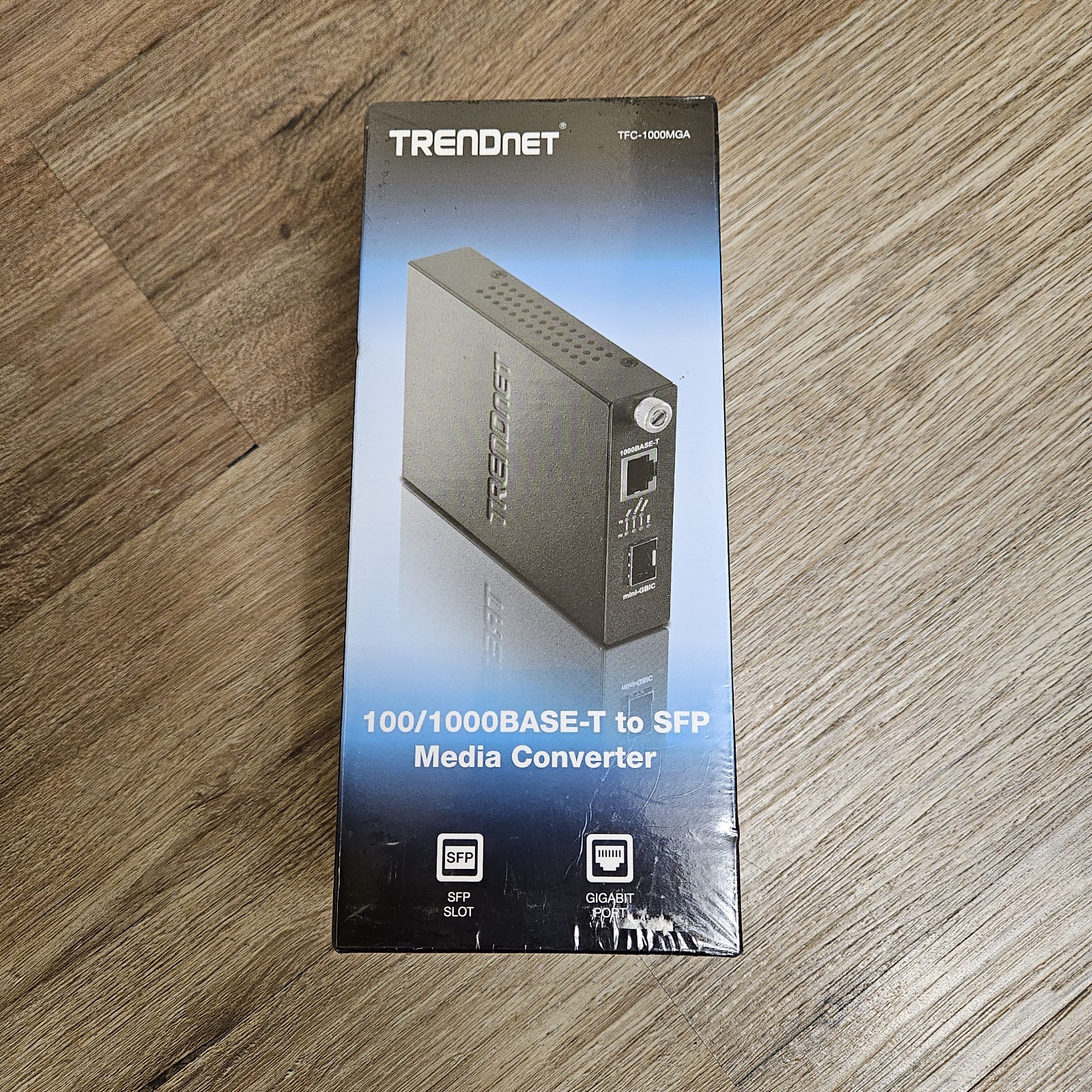 TRENDnet TFC-1000MGA Media Converter 1000BASE-T, 1000BASE-T to SFP Connector