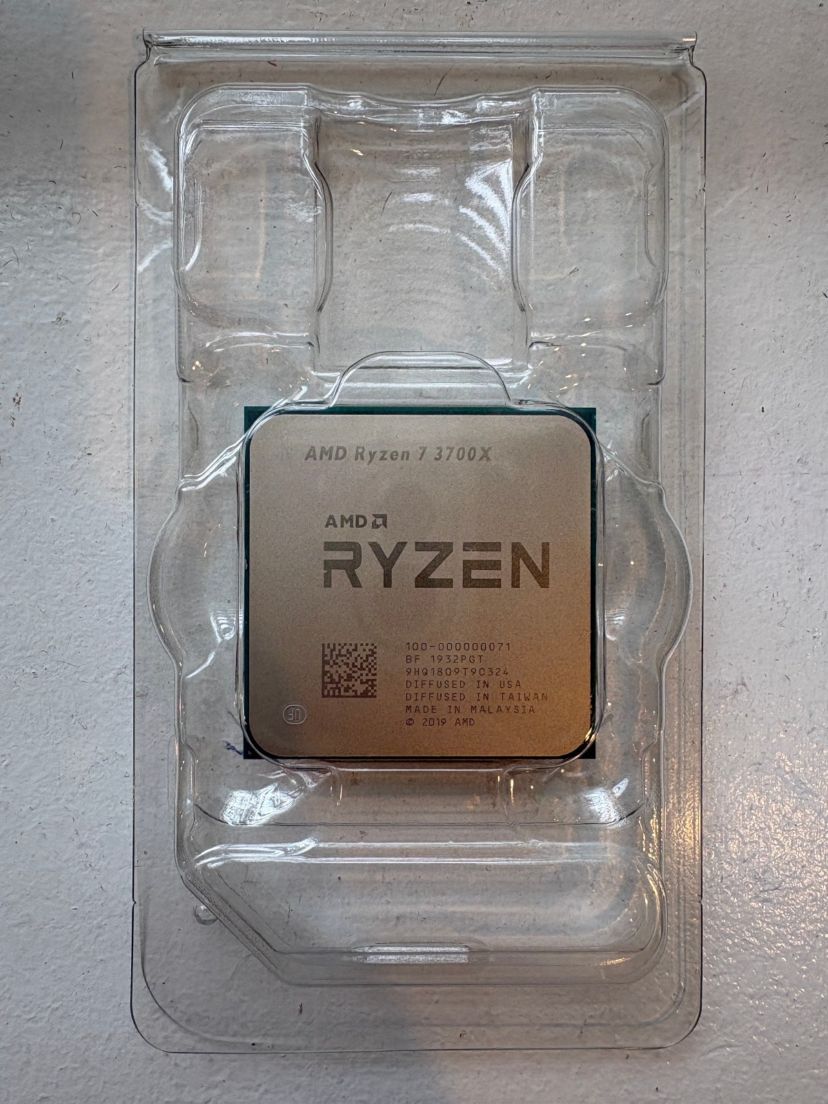 AMD Ryzen 7 3700X (3.6GHz, 8 Cores, Socket AM4) - 100-100000071BOX