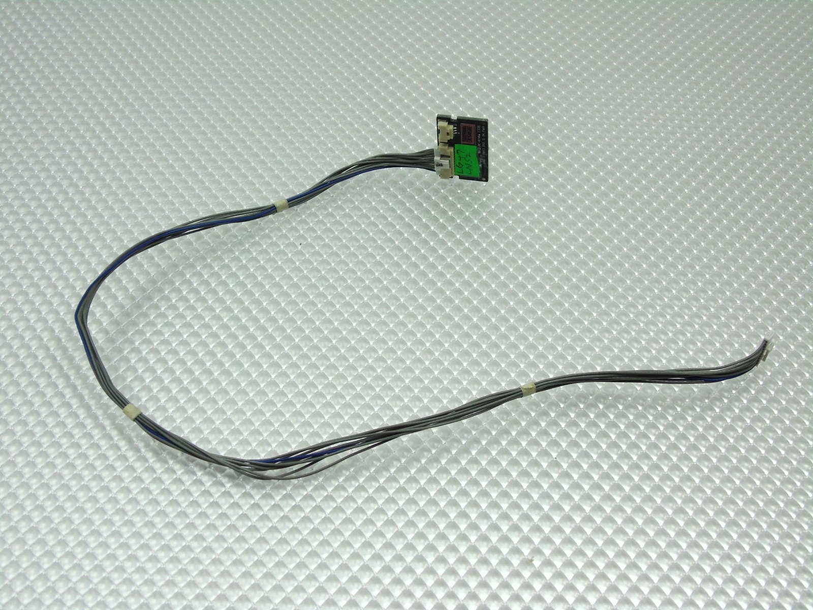 LG 47LN5200-UB.AUSYLJR  47" 1080p LED TV IR Sensor Board w/ Cable - EBR76405802