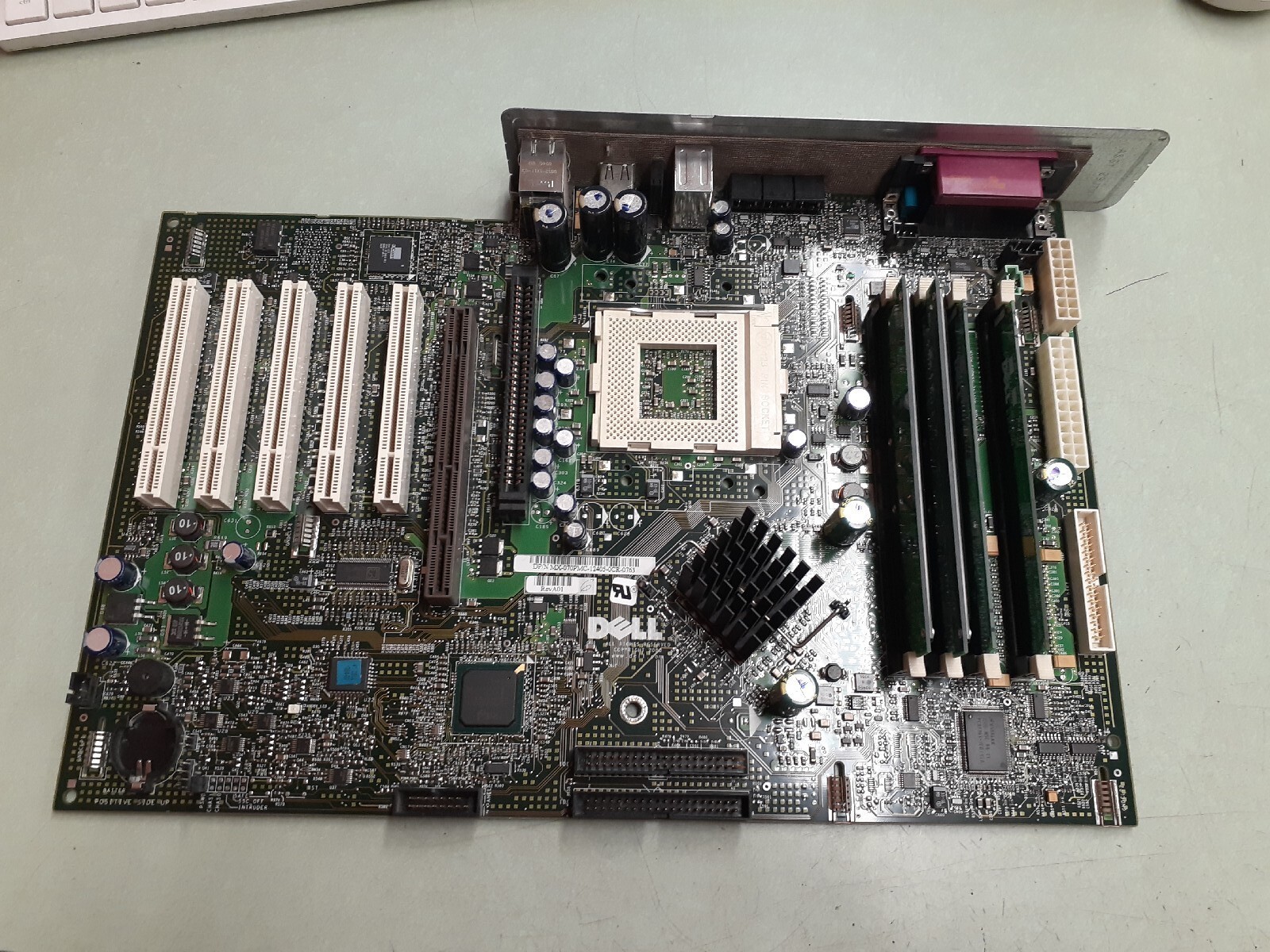 DELL 070PMC 70PMC Motherboard REV A01 + Memory + I/O Shield