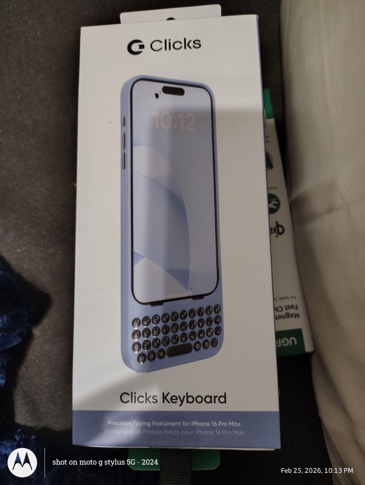 NEW Clicks Creator Keyboard for iPhone 16 Pro Max - Surf (Blue) MagSafe