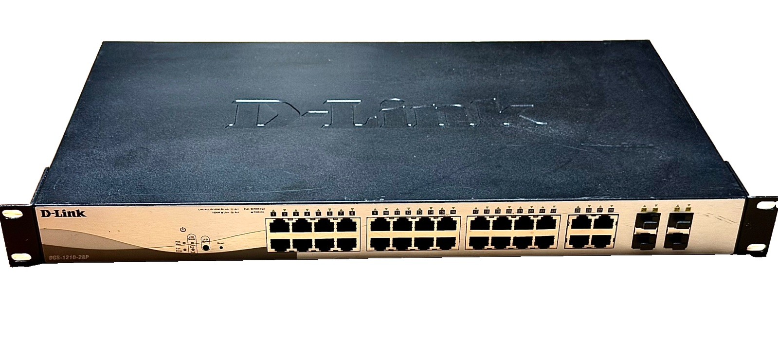 D-Link DGS-1210-28P 28-Port PoE Gigabit Web Smart Switch With Cord