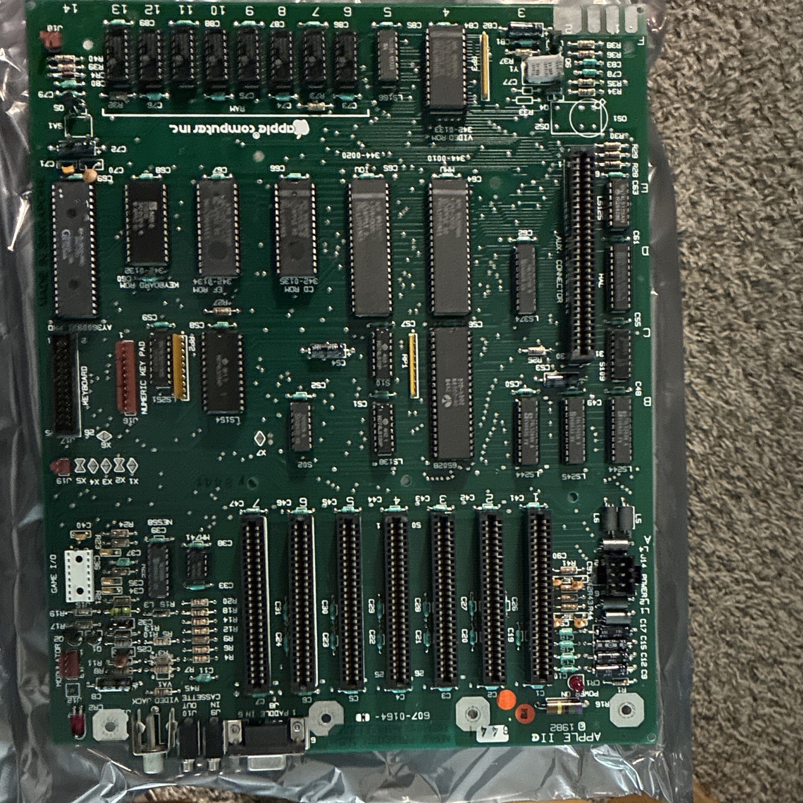 Apple IIc Vintage Motherboard Circuit Board PCB ©1982 Compatible For Apple