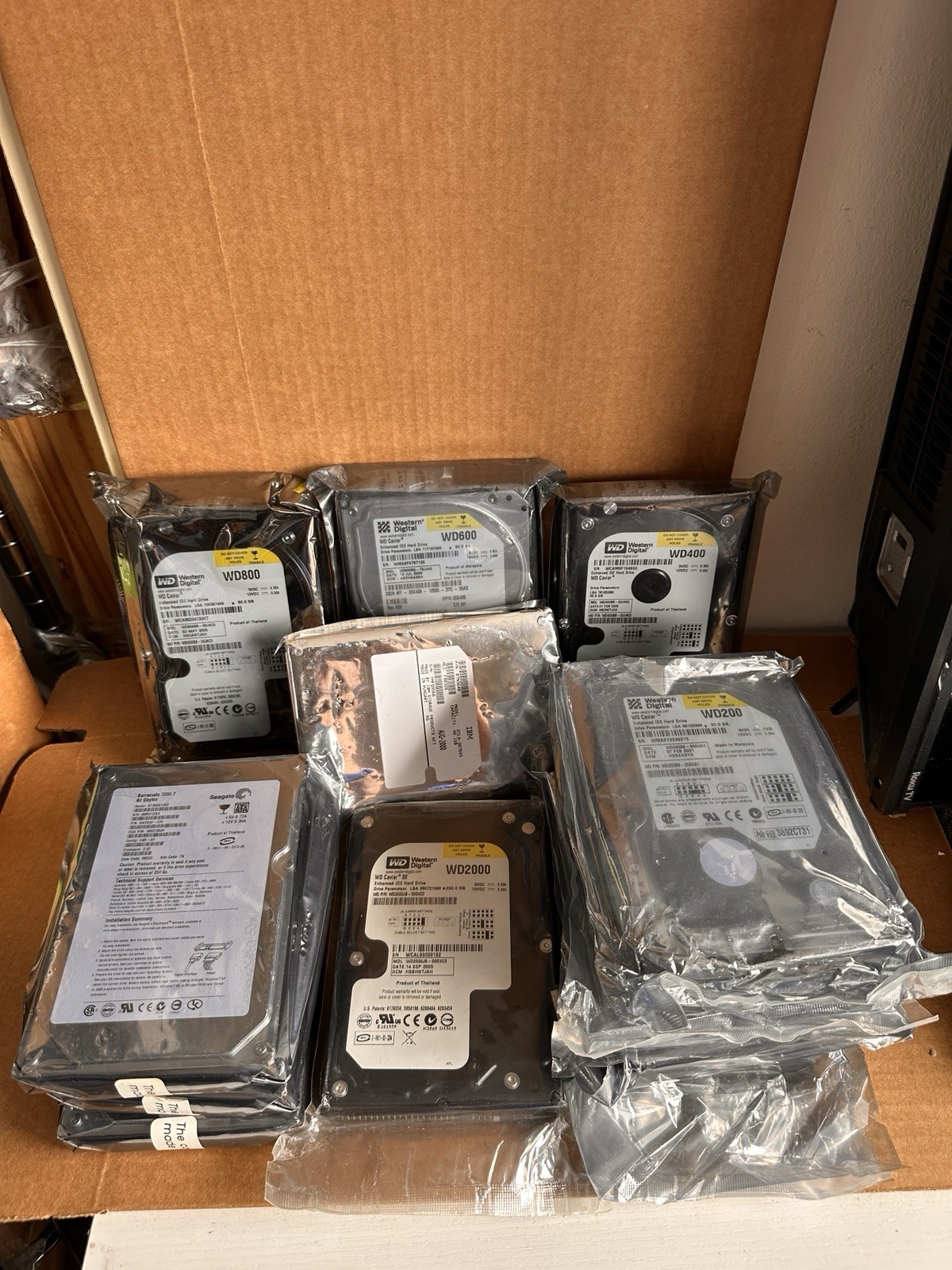 Lot Of (12) IDE New Hard Drives Western digital, IBM, Seagate 