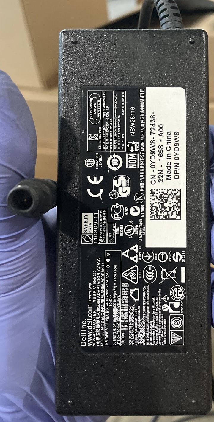 Dell Original 90W 19.5V x 4.62A Slim AC Adapter LA90PM111 used