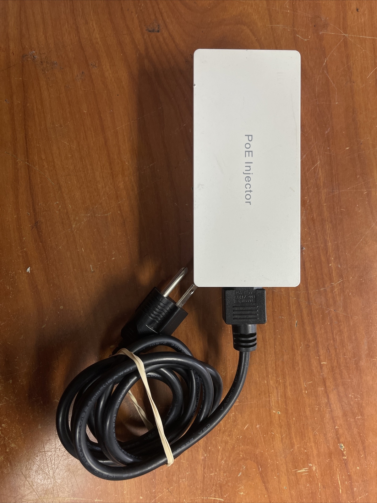 Tenda POE30G-AT IEEE802.3at Gigabit PoE Injector 30W Power Over Ethernet Adapter