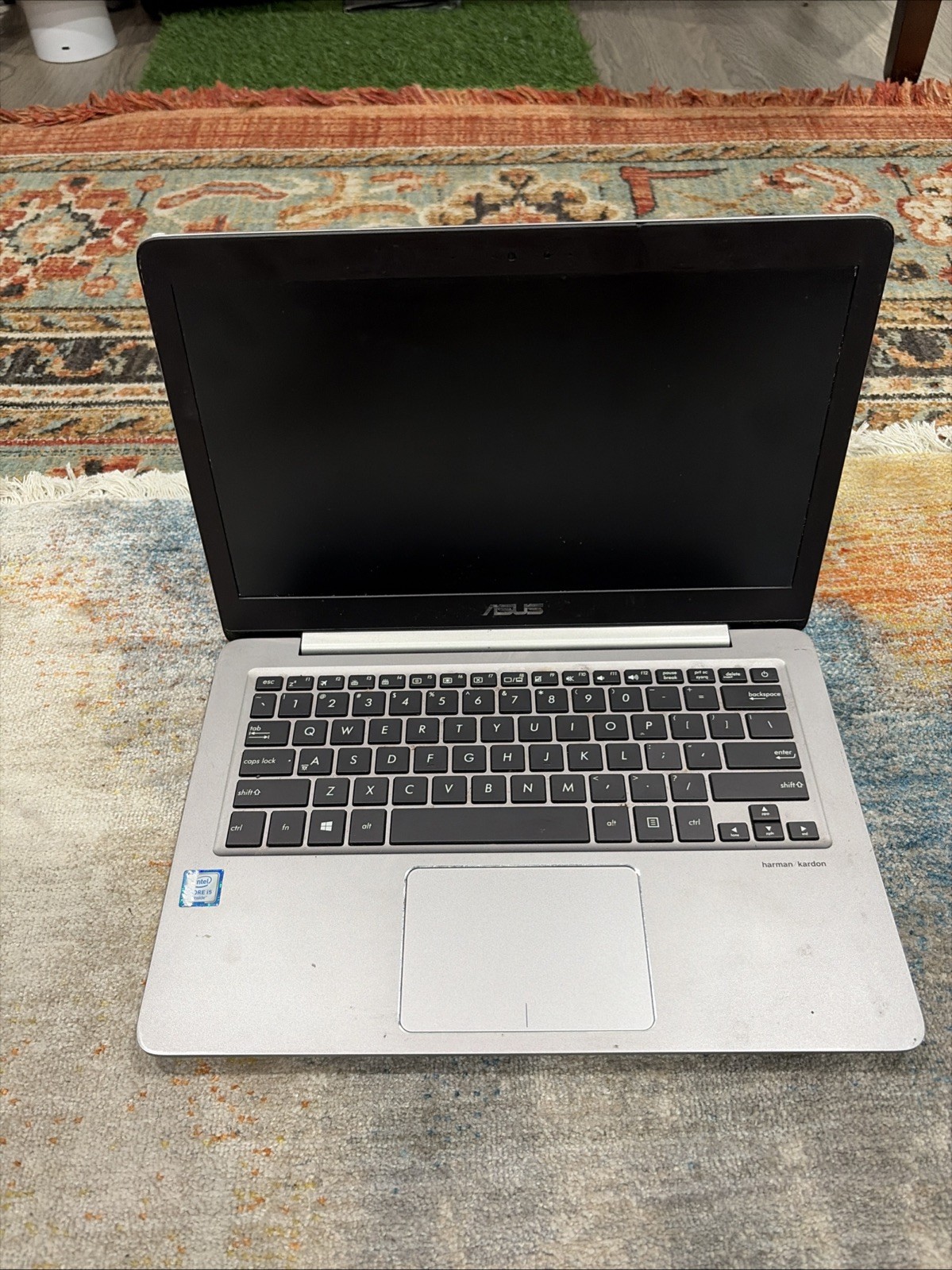 ASUS ZenBook UX310U i5-7200U DDR4 13in Ultrabook AS IS DEFECTIVE