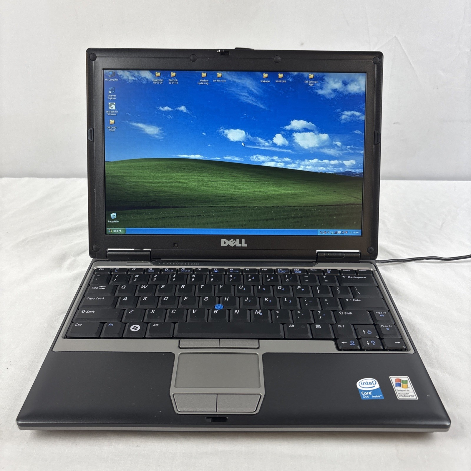 Dell Latitude D430 Intel Core U7600 1.99GB Ram 74.5 HDD Windows XP w/ Charger