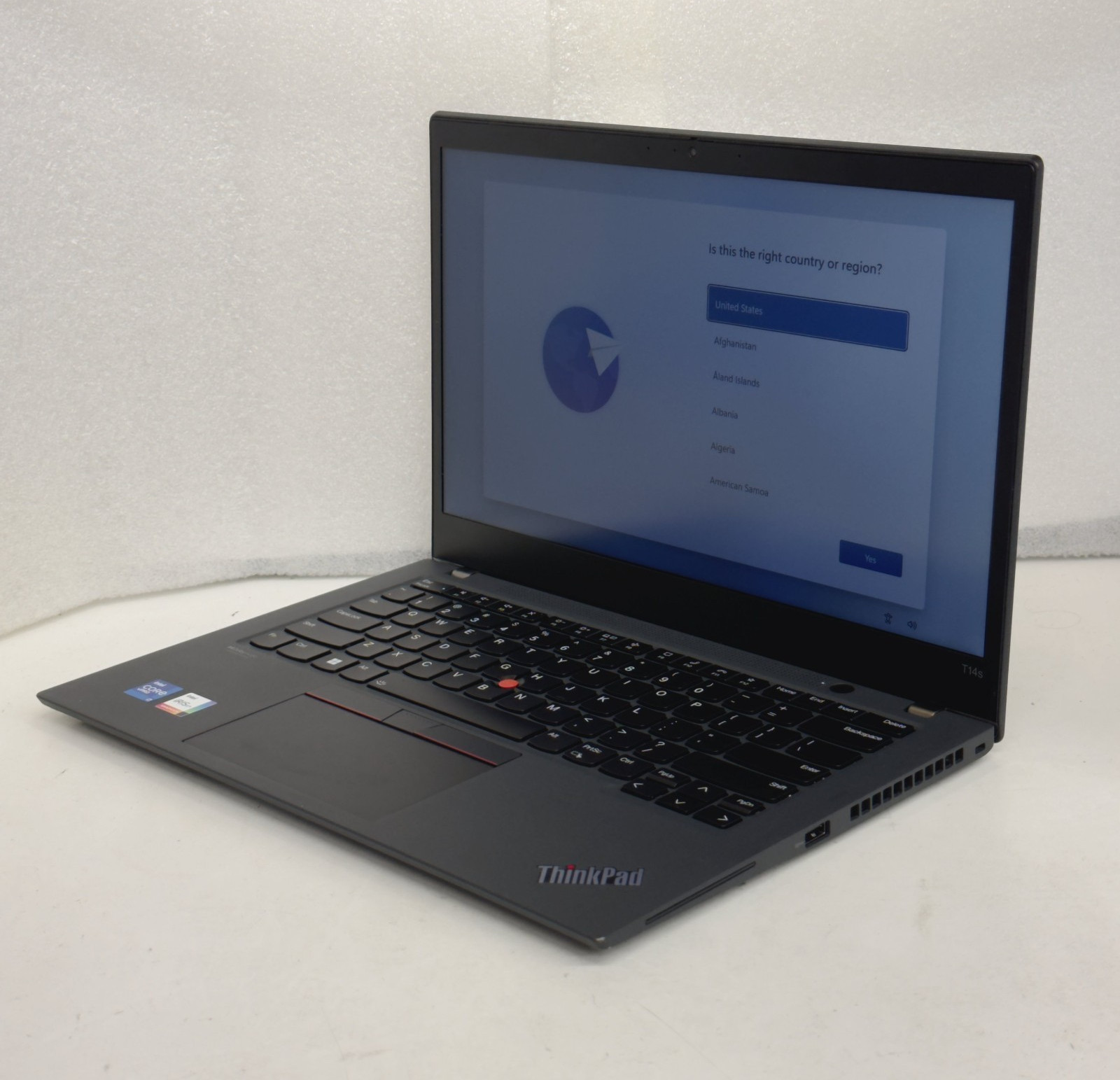 Lenovo ThinkPad T14s Gen 2i 14" i7-1185G7 3.0GHz 16GB RAM 512GB SSD Win11P #TP21