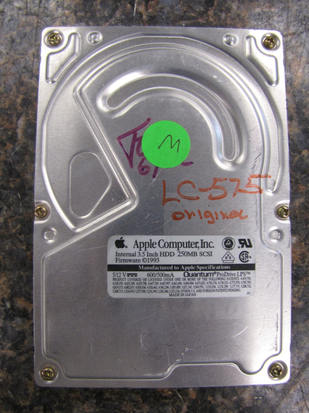 Apple Computer, Inc. 3.5" HDD 250MB SCSI Firmware 1993 Quantum ProDrive LPS-NF46