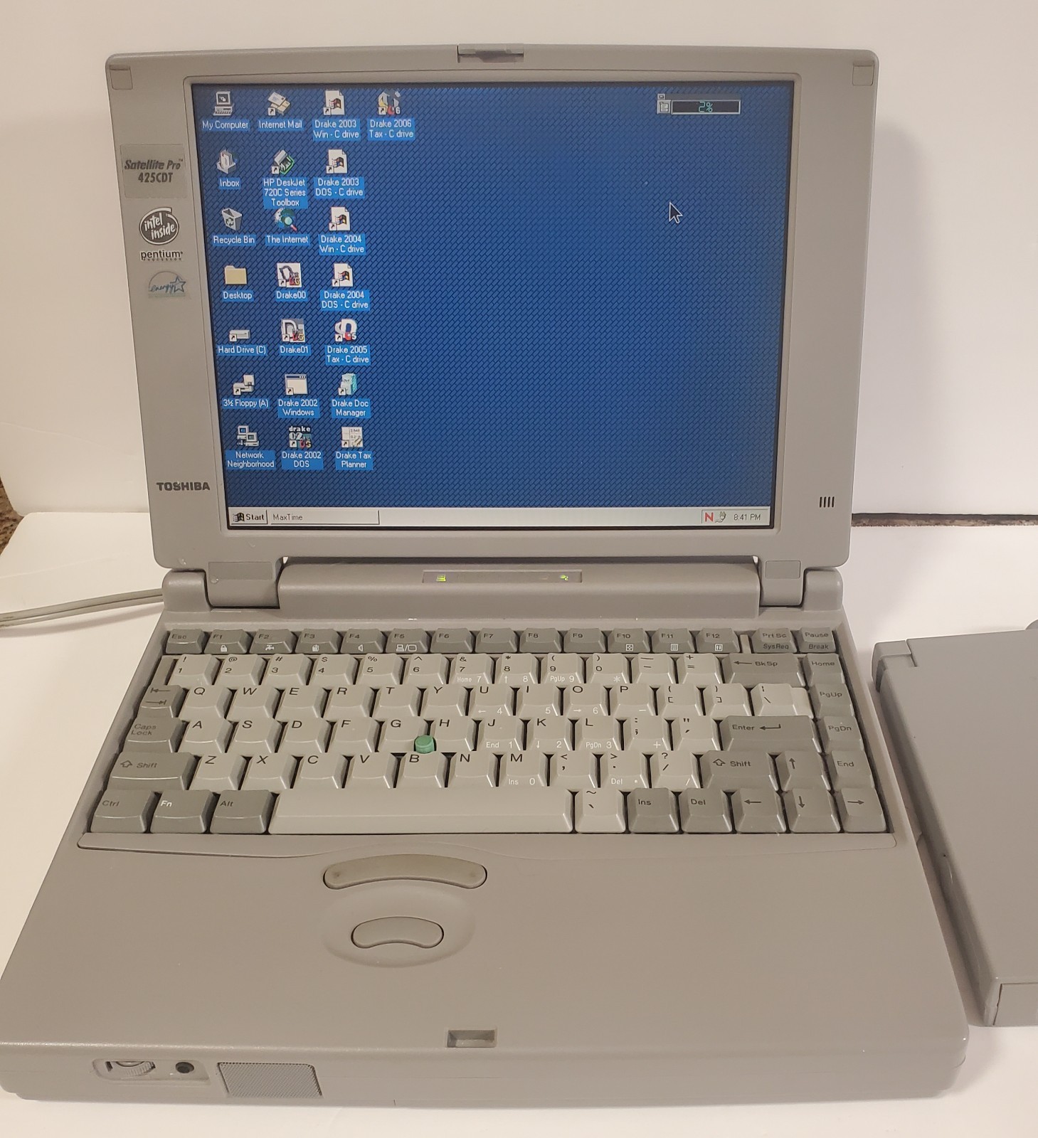 Toshiba Satellite Pro 425CDT Laptop, Win 95