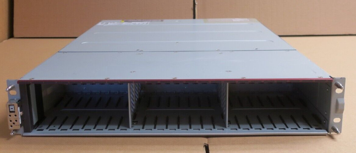 Fujitsu Eternus AF250 24x 2.5" Bay 2x 16Gb FC Controller Each With 1x FC-2P-16G