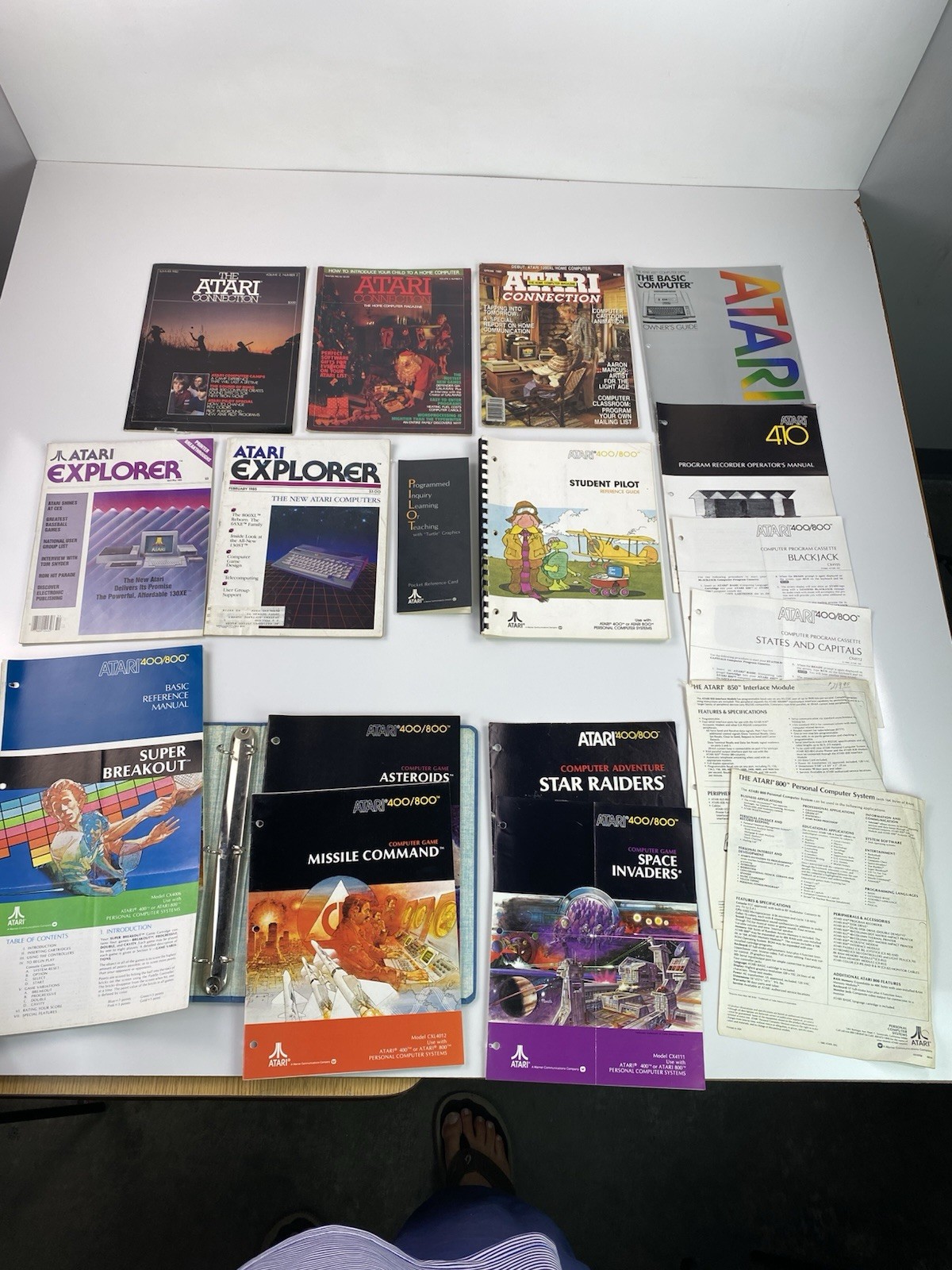 Vtg 1980s Lot Atari 400/800 Computer Game Manuals Explorer Connections Magazines