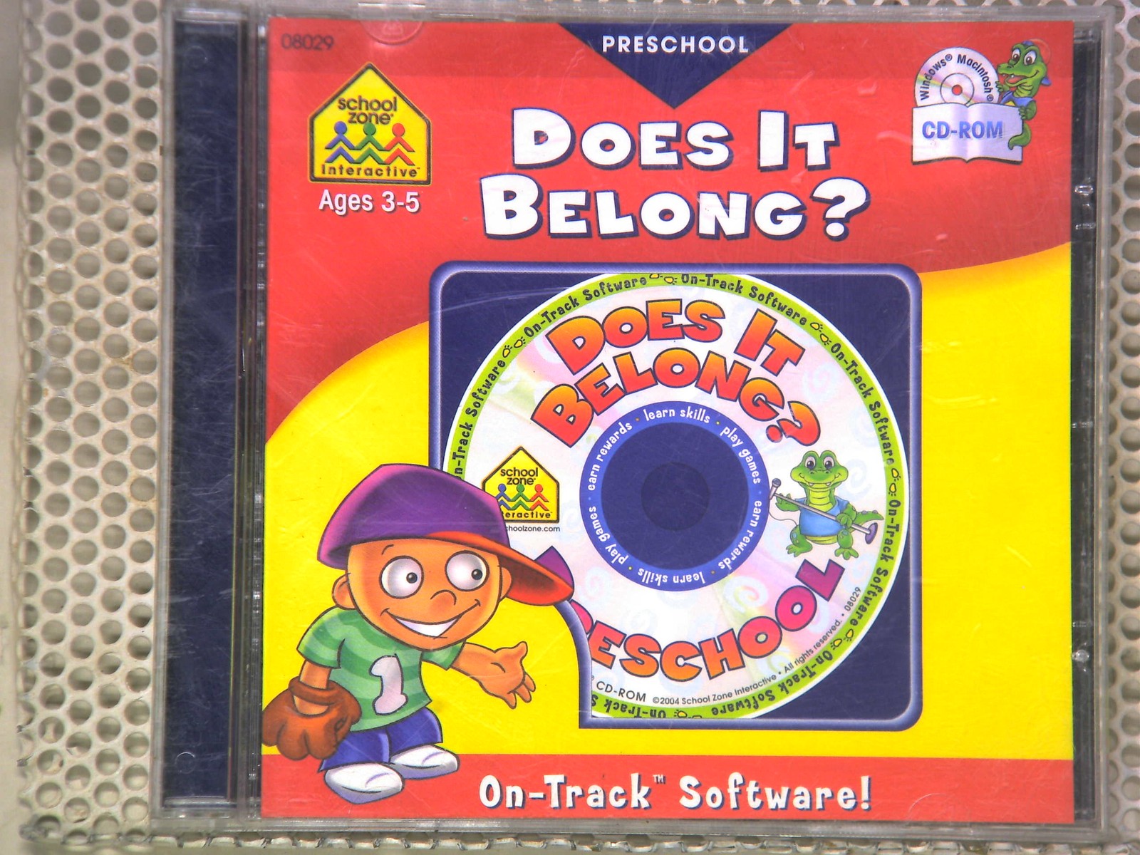 On Track Software : Does It Belong? (preschool Ages 3-5) (CD-ROM)