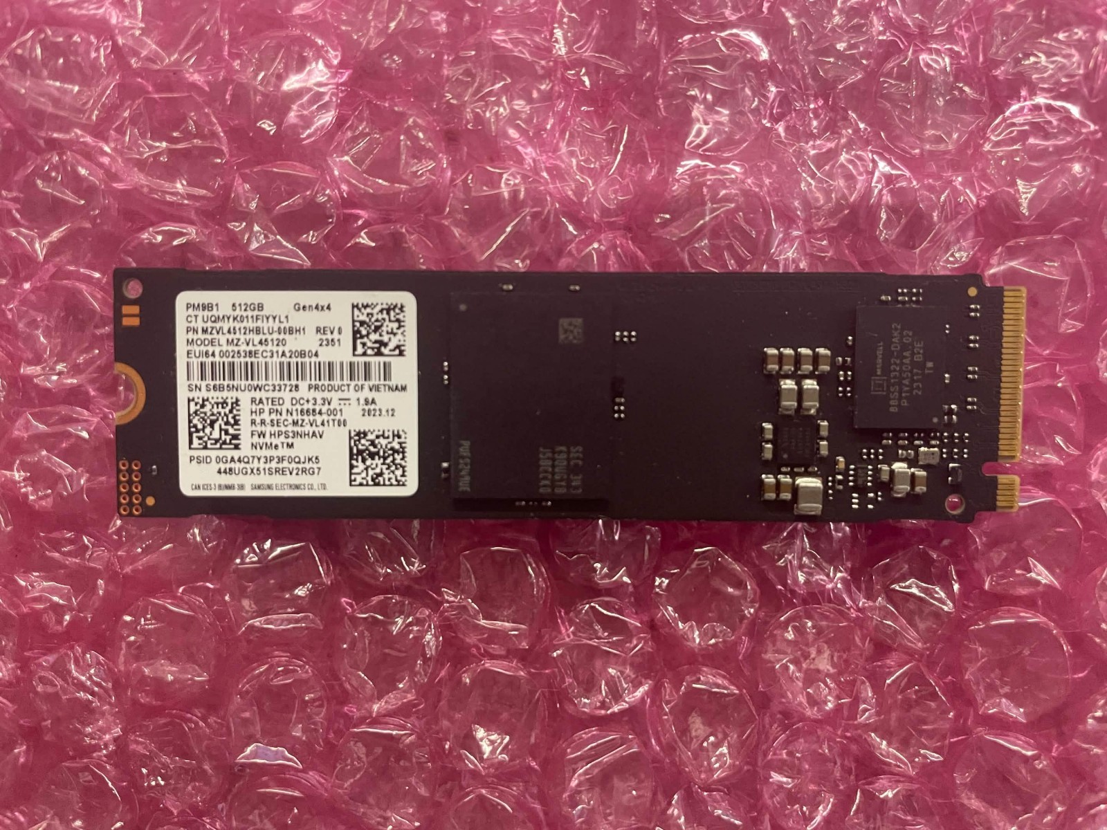Samsung PM9B1 512GB NVMe M.2 SSD PCIe Gen4 x4 MZVL4512HBLU