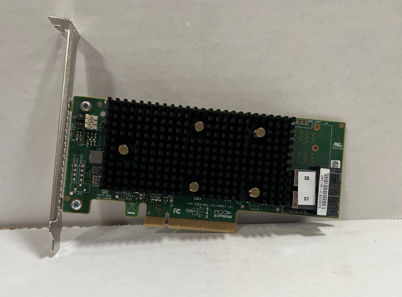 Avago MegaRAID 9440-8i 8-Port Tri-Mode SAS SATA NVMe RAID Controller