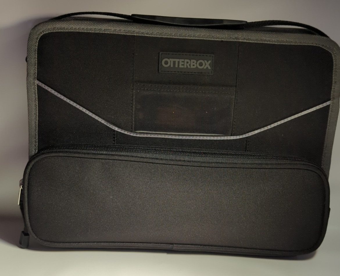 Otterbox otter shell Case For iPad Tablet Small Laptop 