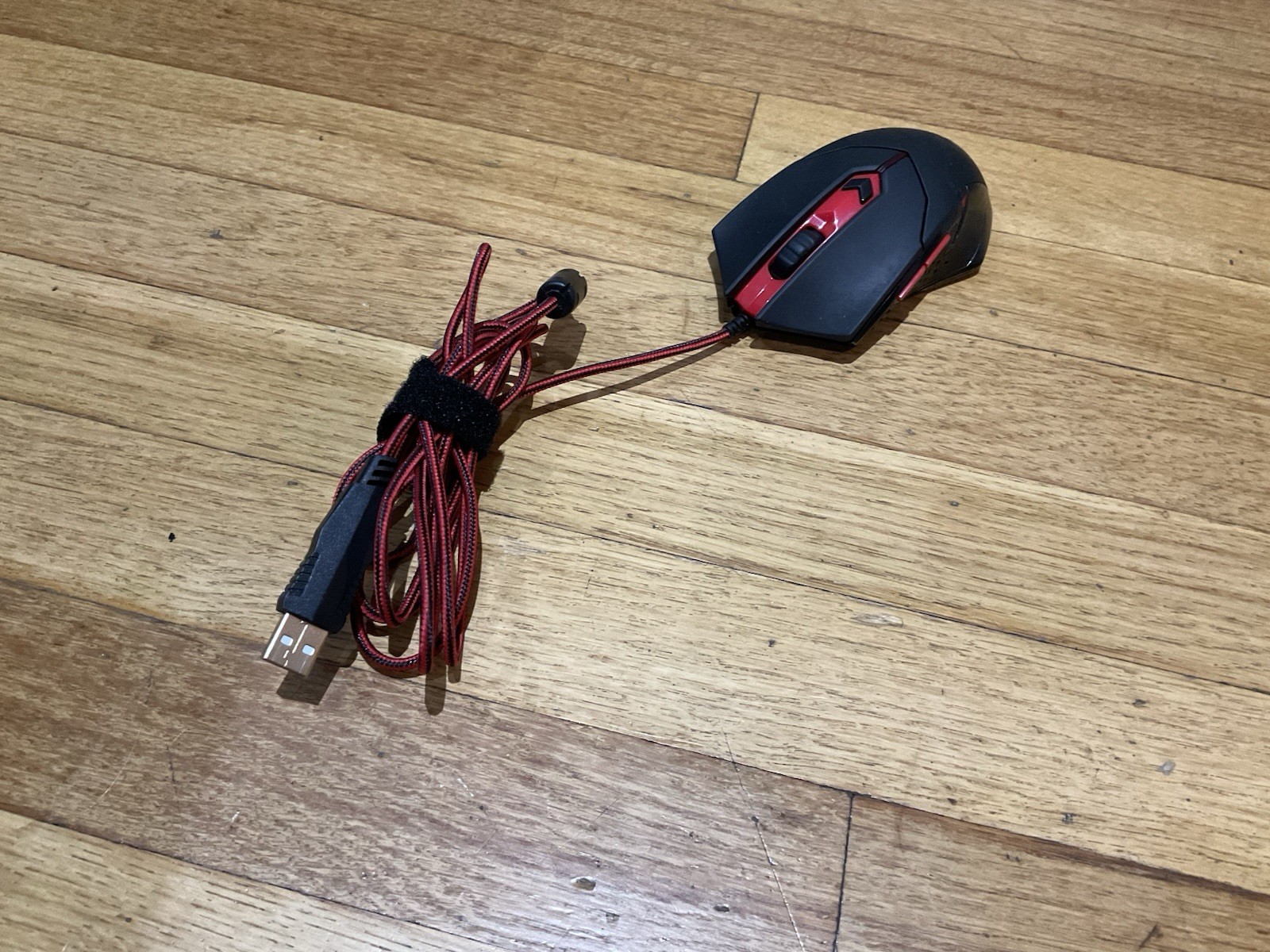 Used Red Dragon CENTROPHORUS 3200 DPI Gaming Mouse