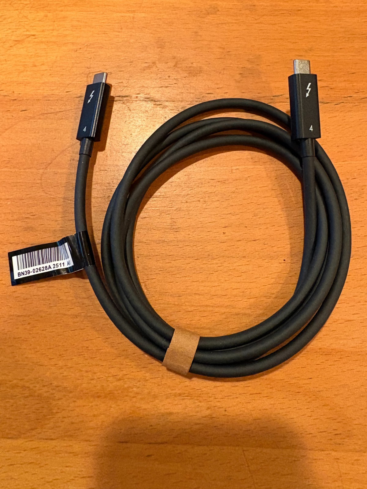 BRAND NEW Genuine Samsung USB C Thunderbolt 4 Cable BN39-02628A