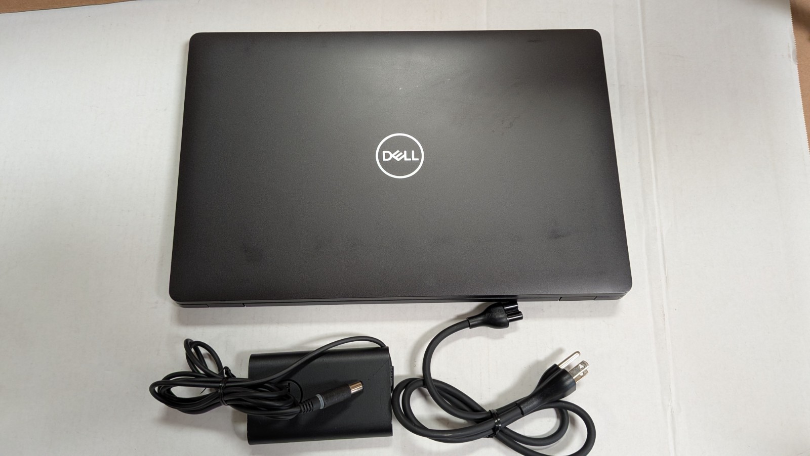 Dell Precision 3541 15.6” FHD i7-9400H  16GB RAM 256GB SSD Win11P W/AC -Note