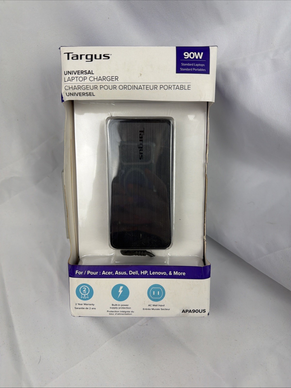 Targus 90W AC Semi Slim Universal Laptop Charger with 6 Foot Cable