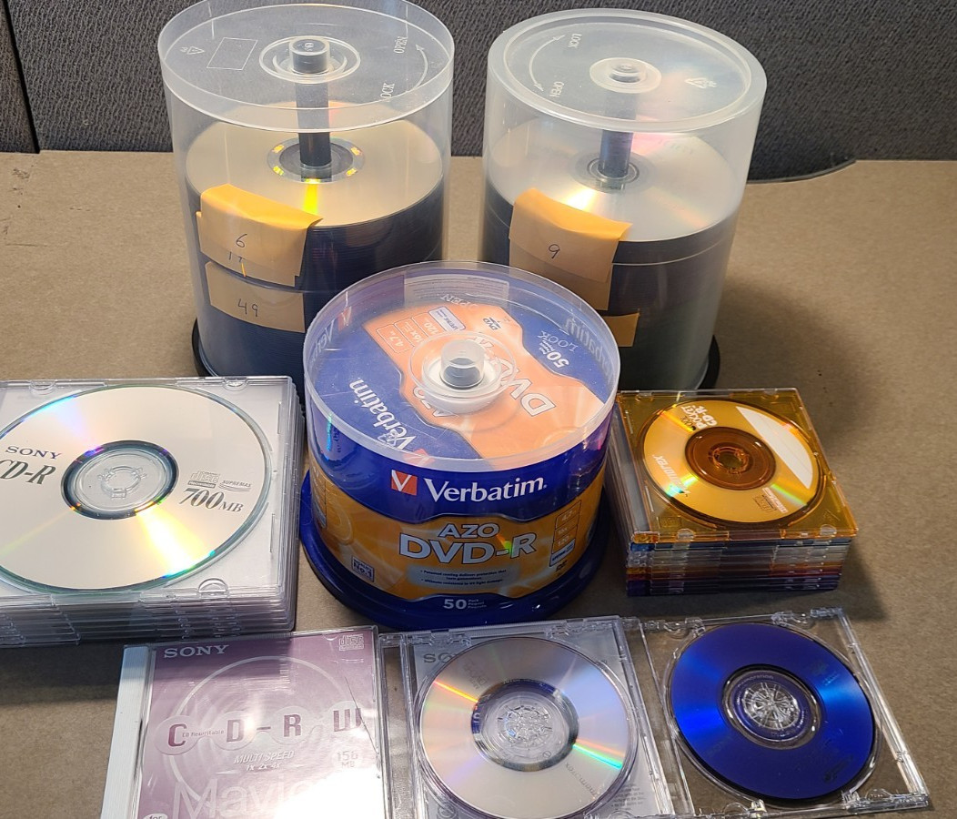 BLANK DISCS MEDIA Huge Mixed Lot - CDR's, DVD-R's, DVD+R DL, Minis - Unused 