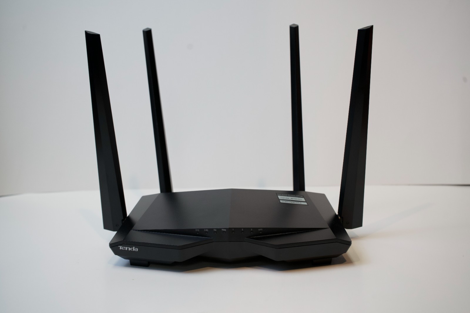 Tenda AC10 AC1200 Smart Dual-Band Wireless Router