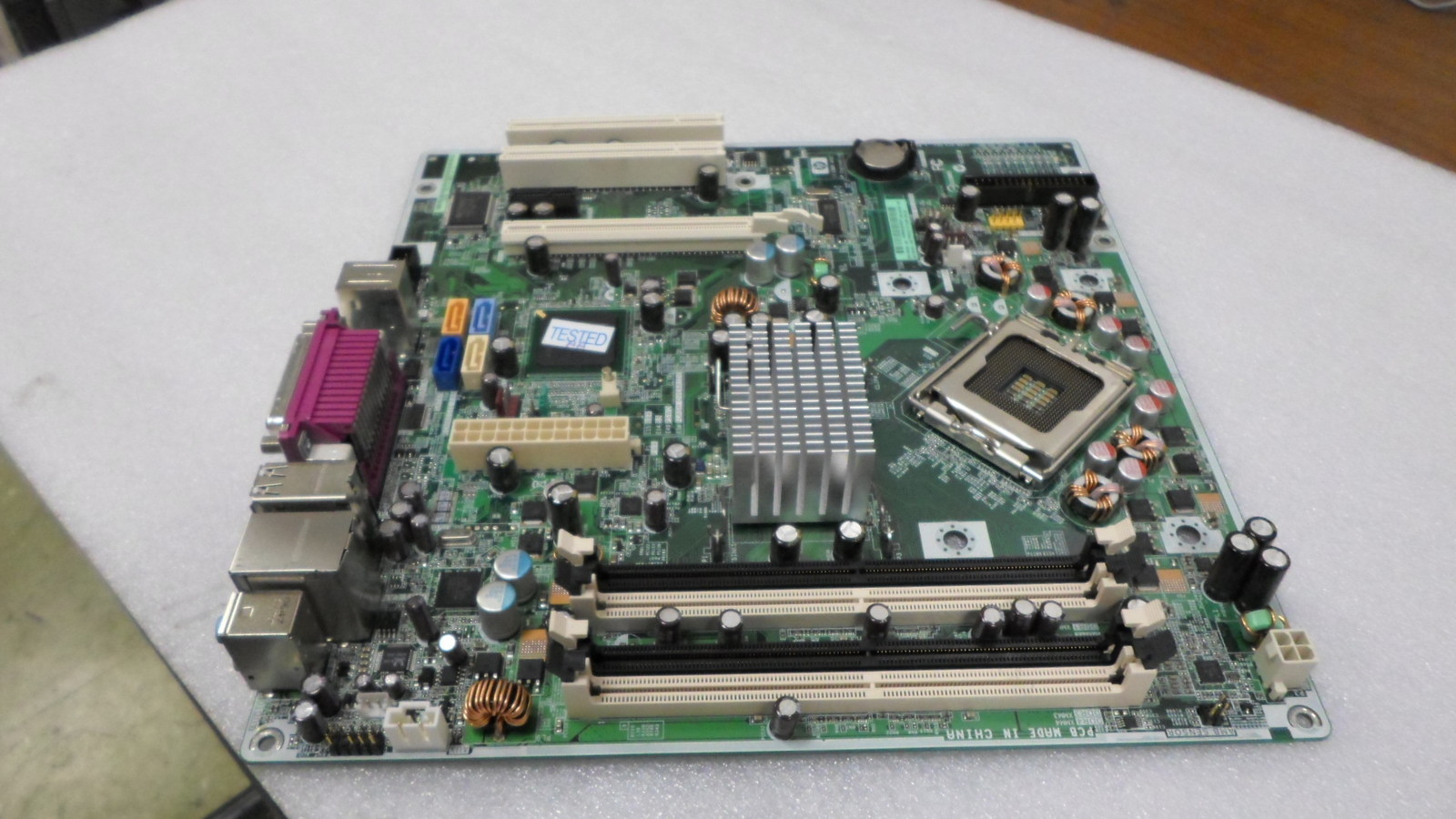 HP 404794-001 404166-001 MOTHERBOARD
