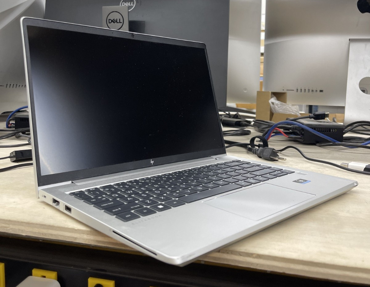 HP EliteBook 645 G9 14" Ryzen 7 Pro 5875U 2GHz 16GB RAM 512GB SSD Win 11 Pro