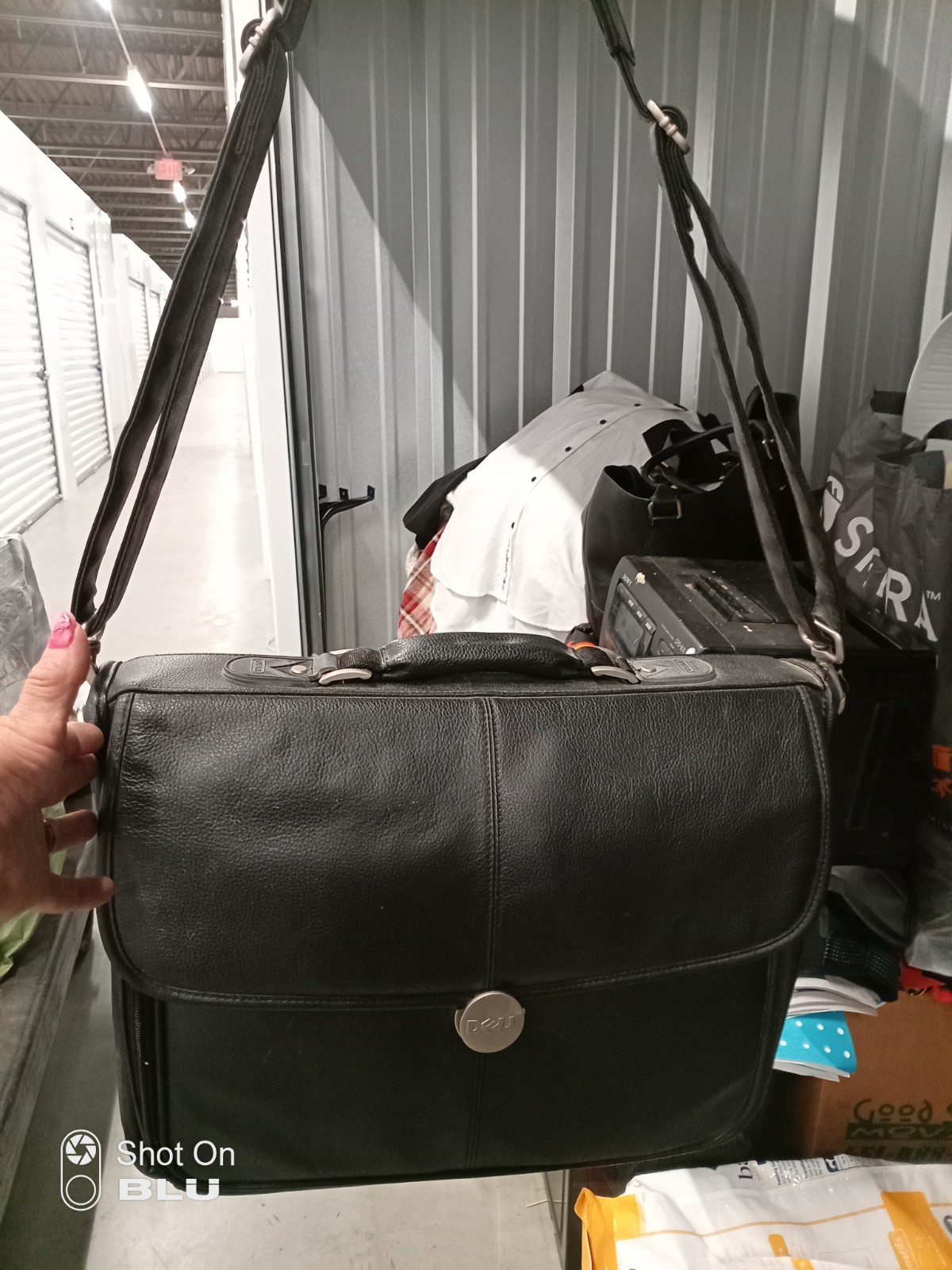 Dell Black Leather Padded Shoulder Messenger Laptop Bag, Universal Fit