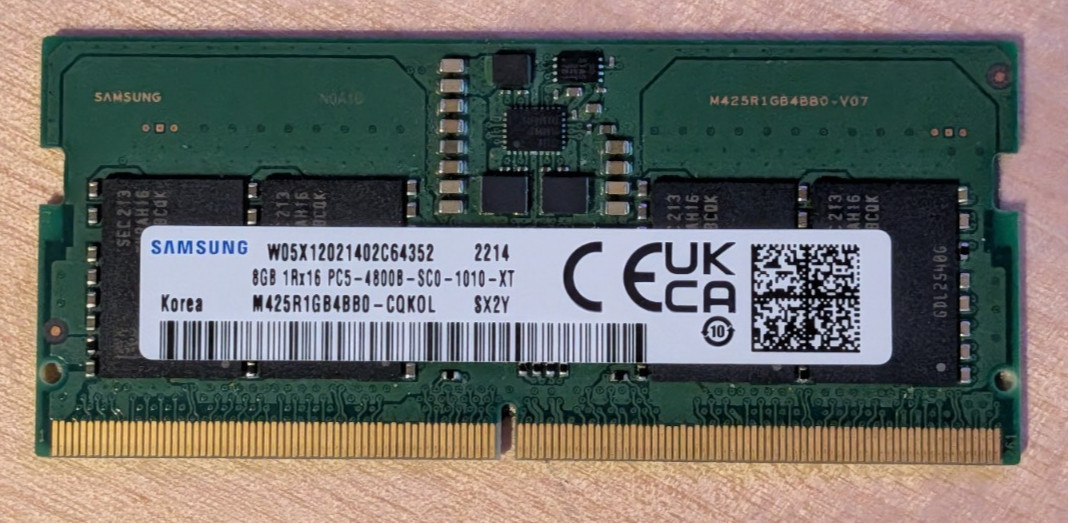 Samsung 8GB DDR5 4800MHz PC5-4800B SODIMM Laptop RAM M425R1GB4BB0-CQKOL