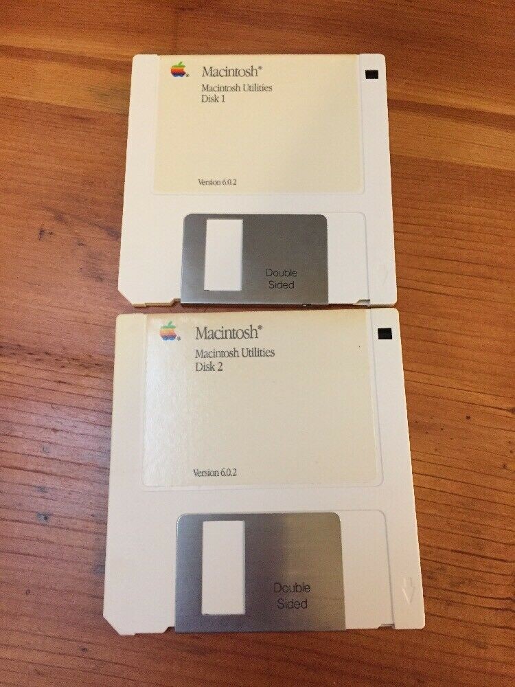 Vintage 1988 Mac Macintosh Utilities 6.0.2 Software Installation Floppy Disks