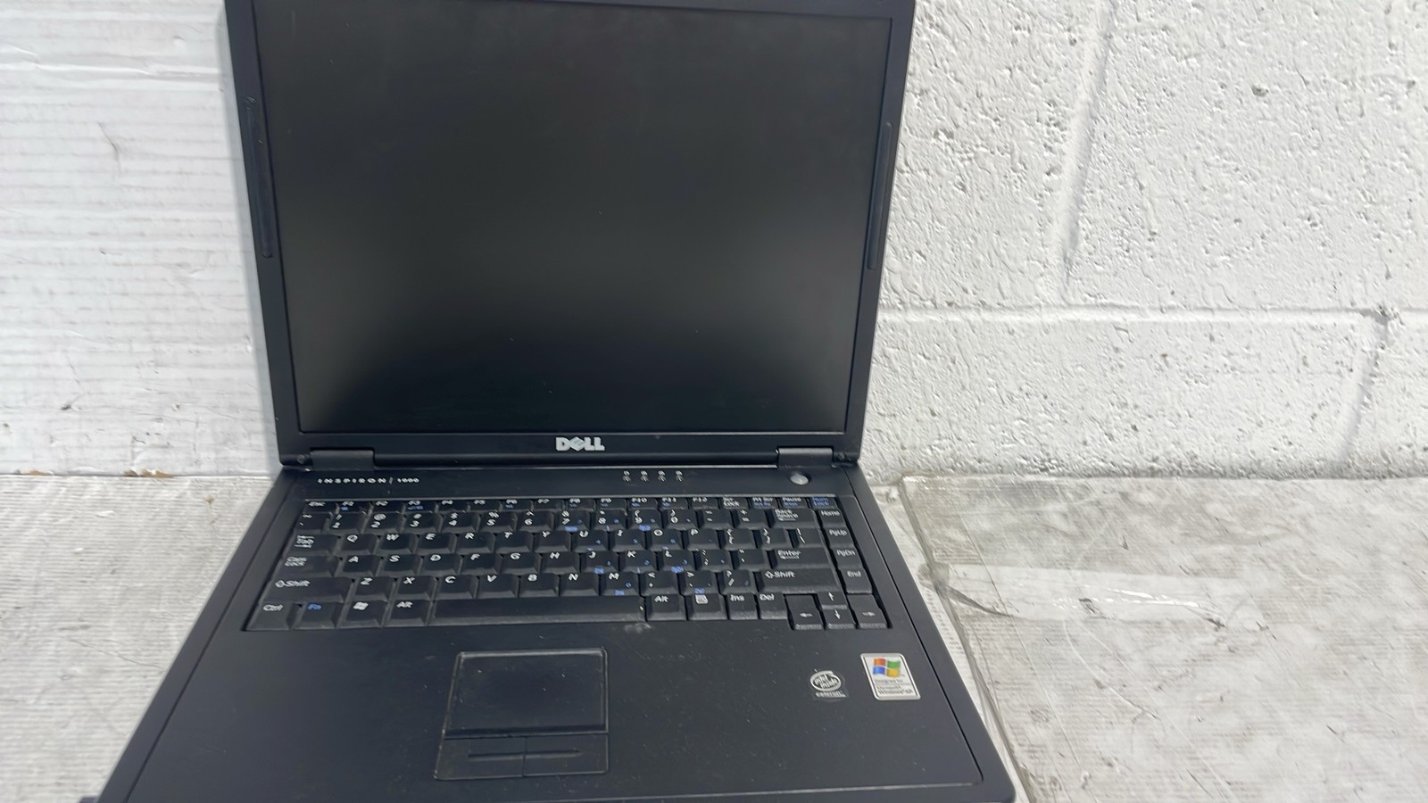 Dell Inspiron 1000 PP08S Intel Celeron 19V 3.16A Retro 15" Laptop Vintage
