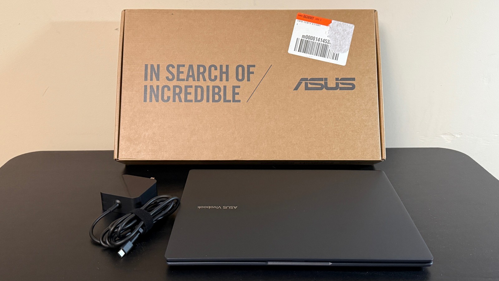 ASUS Vivobook 14 14" FHD+ Laptop Copilot+ PC Snapdragon X 16GB RAM 512GB SSD